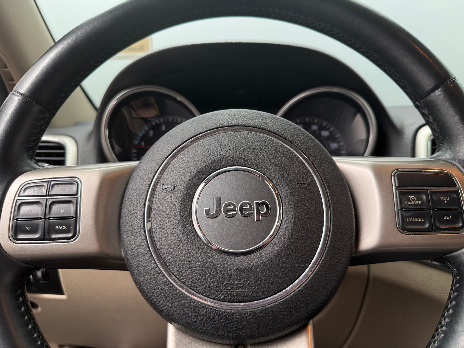 Thumbnail: 2013 Jeep Grand Cherokee - 4