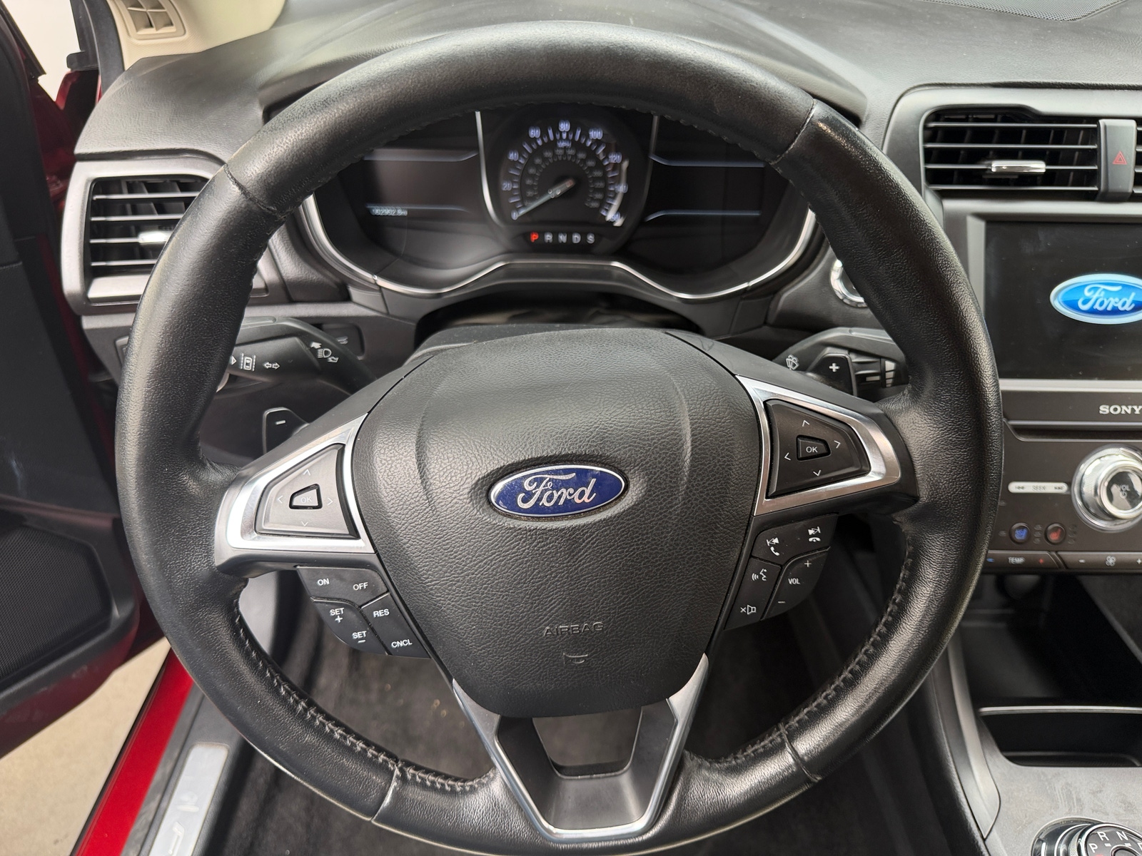 Thumbnail: 2017 Ford Fusion - 4