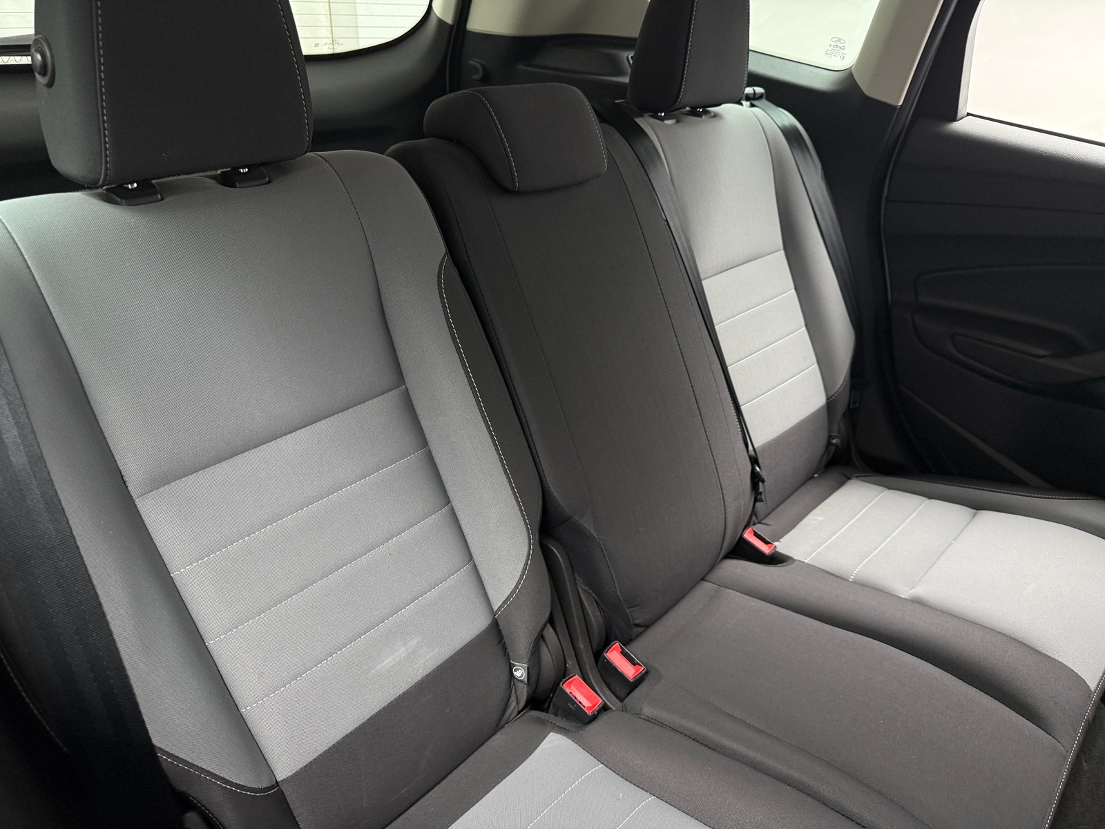 Thumbnail: 2019 Ford Escape - 6