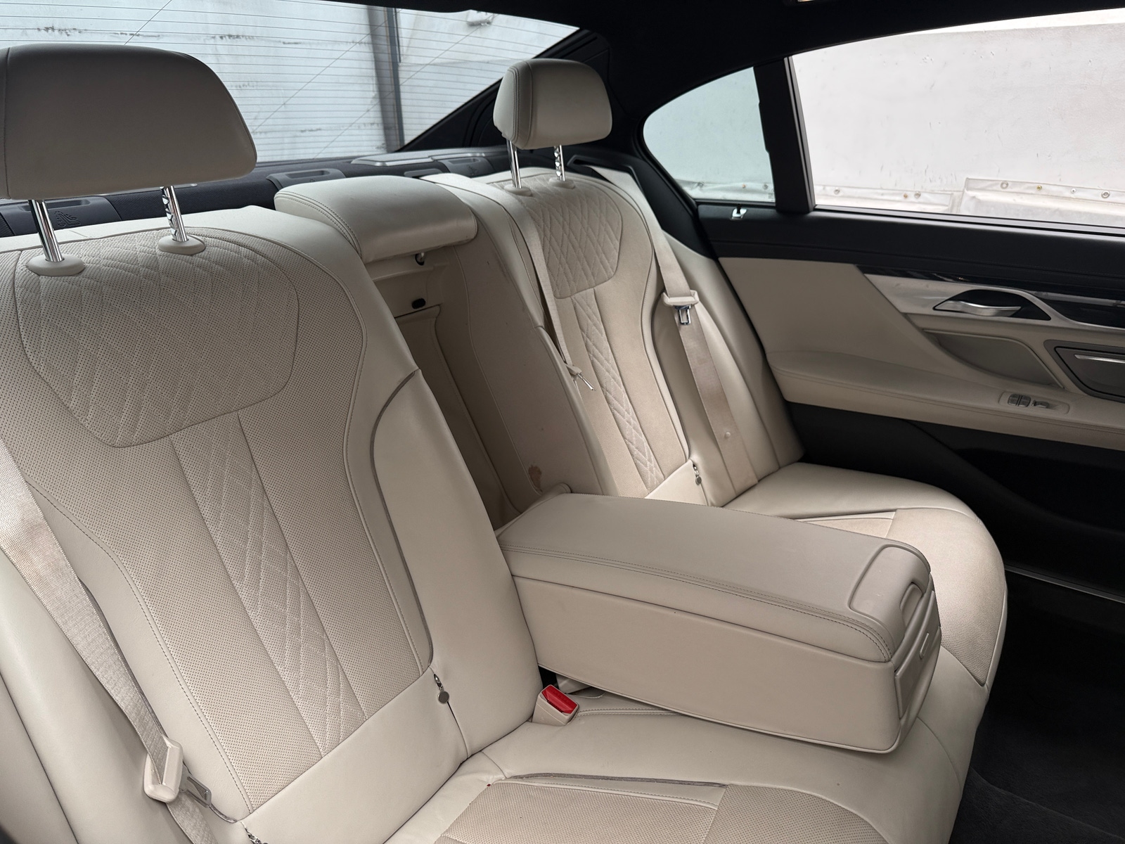 Thumbnail: 2017 BMW 7 Series - 5