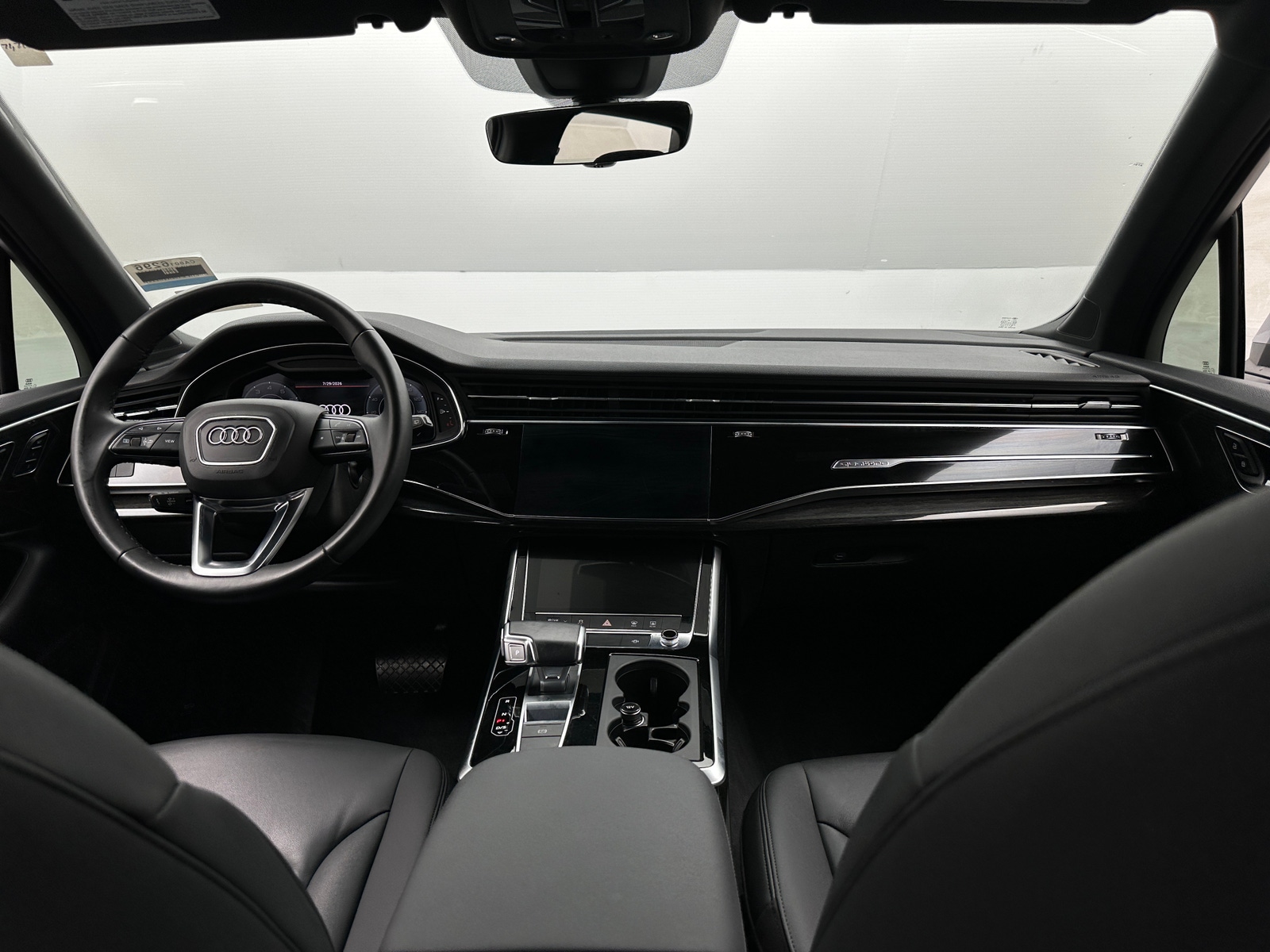 Thumbnail: 2022 Audi Q7 - 2