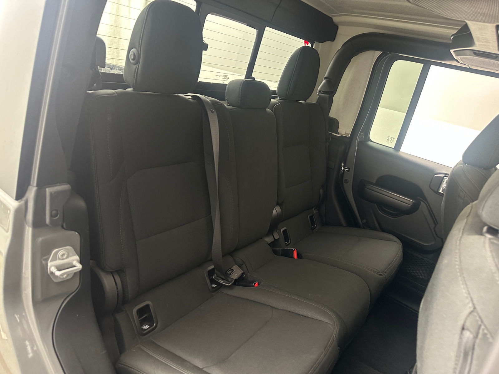 Thumbnail: 2021 Jeep Gladiator - 6