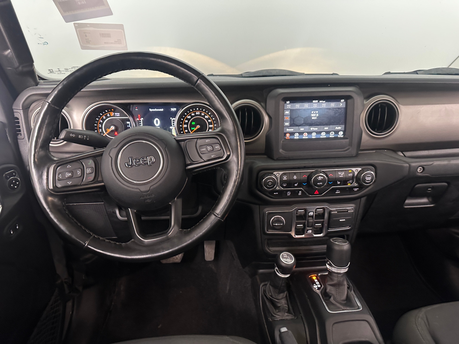 Thumbnail: 2021 Jeep Gladiator - 5