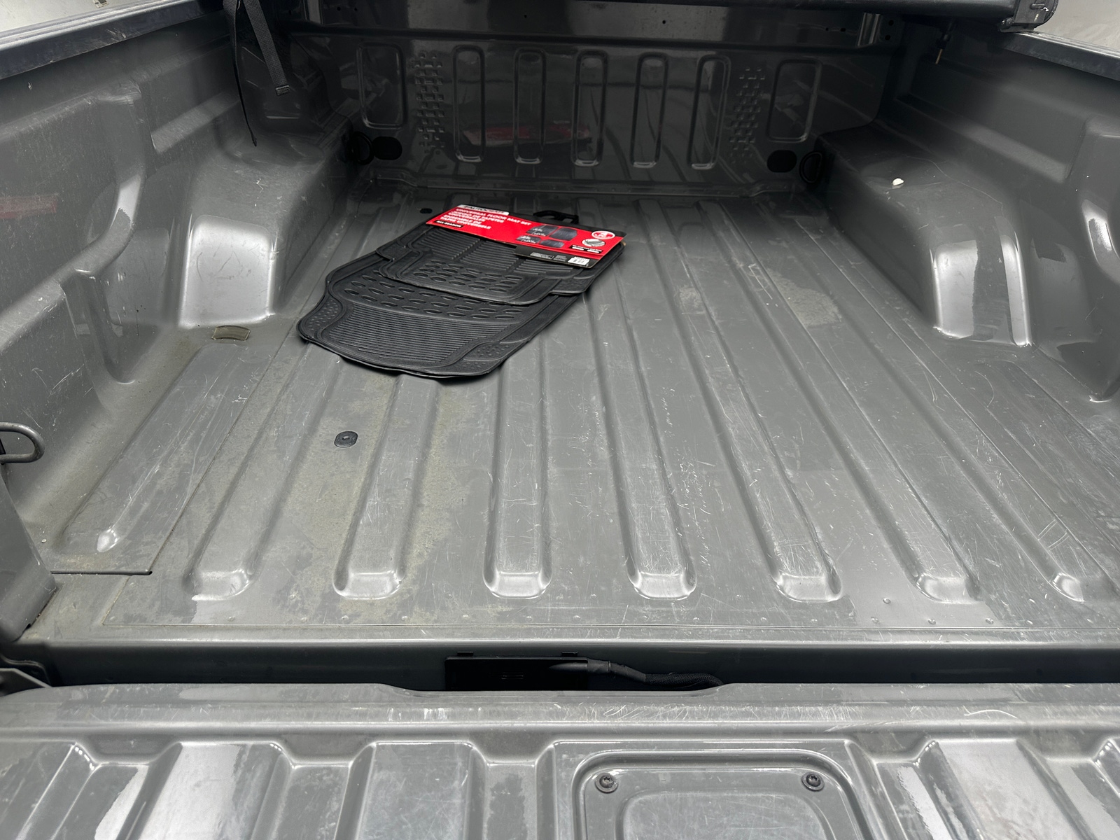 Thumbnail: 2021 Jeep Gladiator - 7