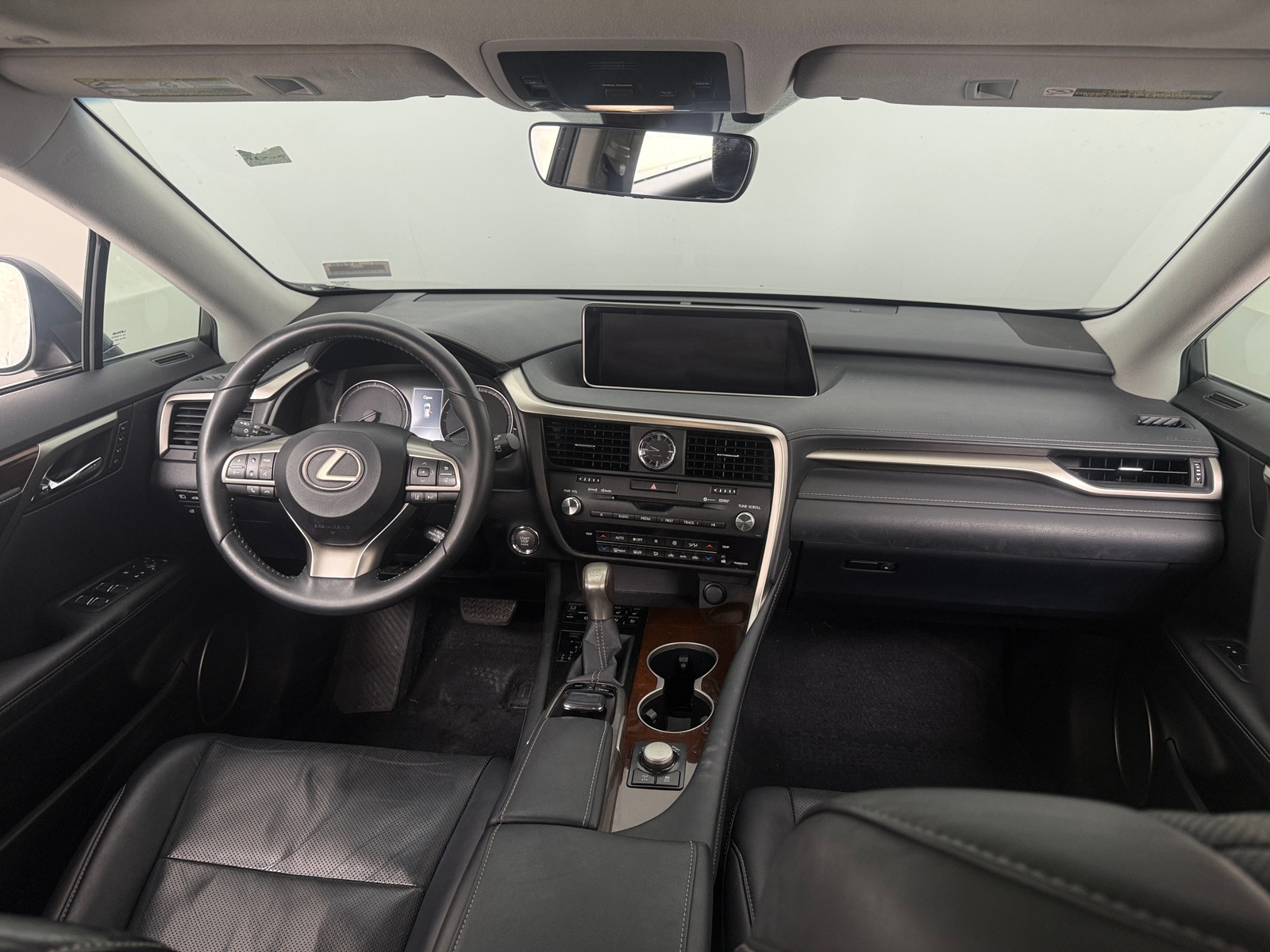 Thumbnail: 2017 Lexus RX - 3