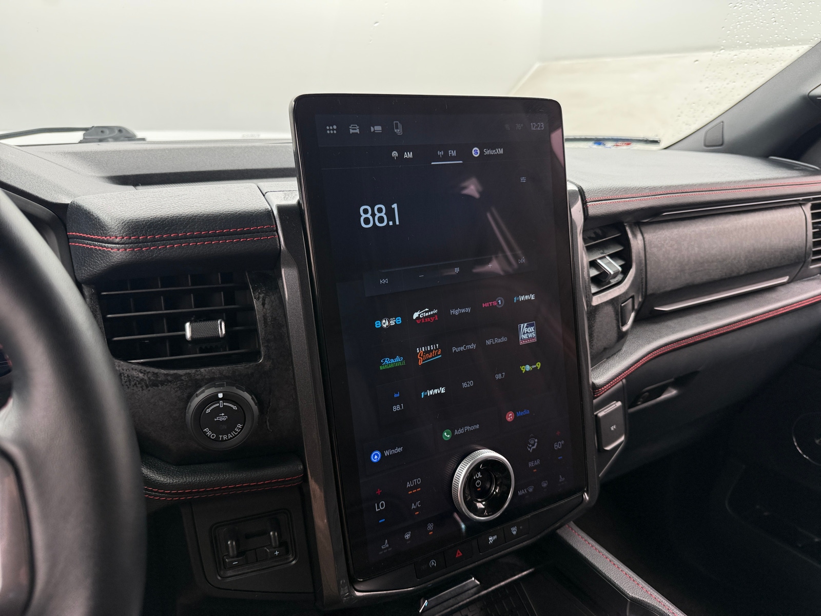Thumbnail: 2023 Ford Expedition MAX - 3