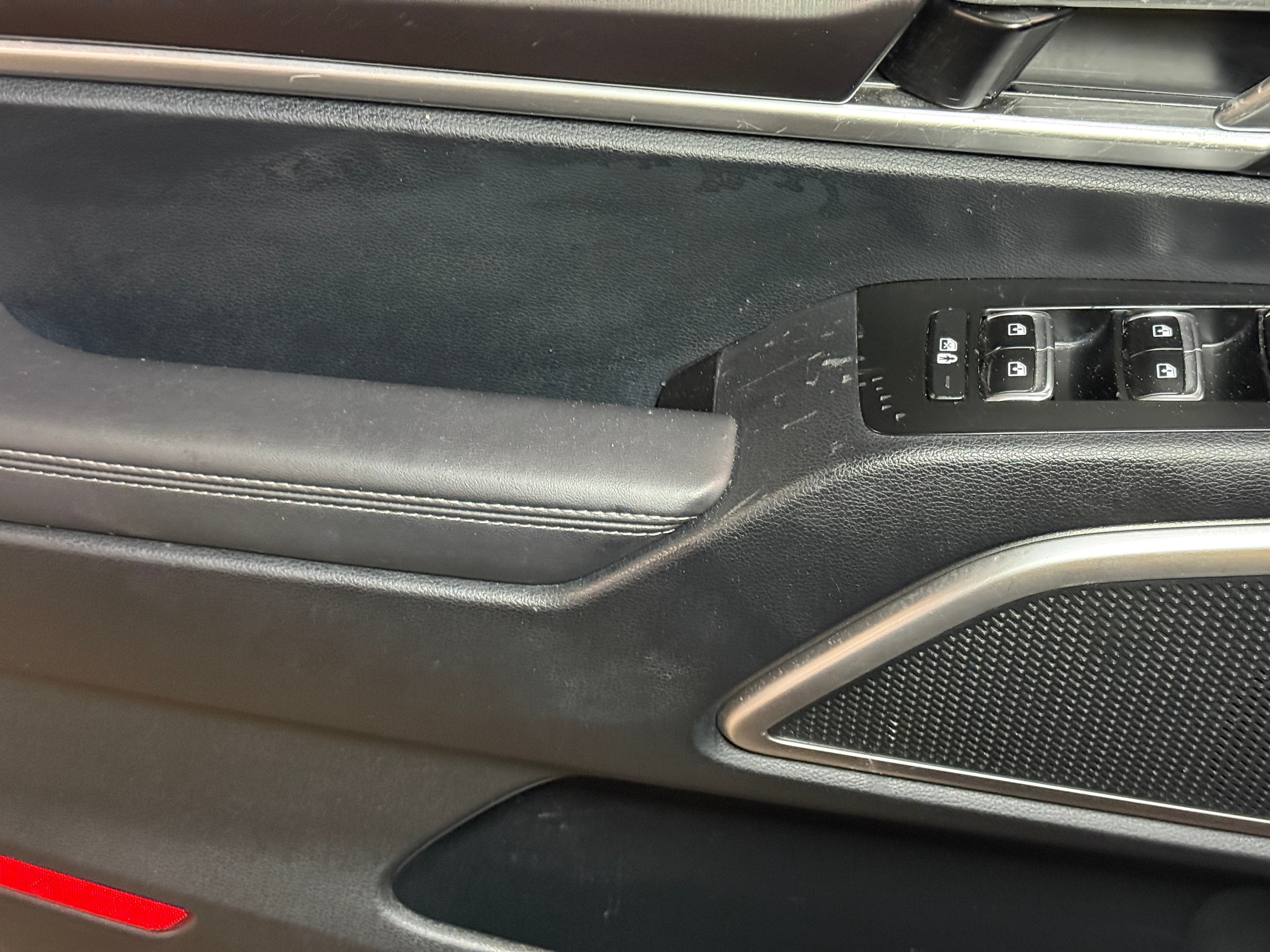 2025 Kia Telluride S - Photo 27