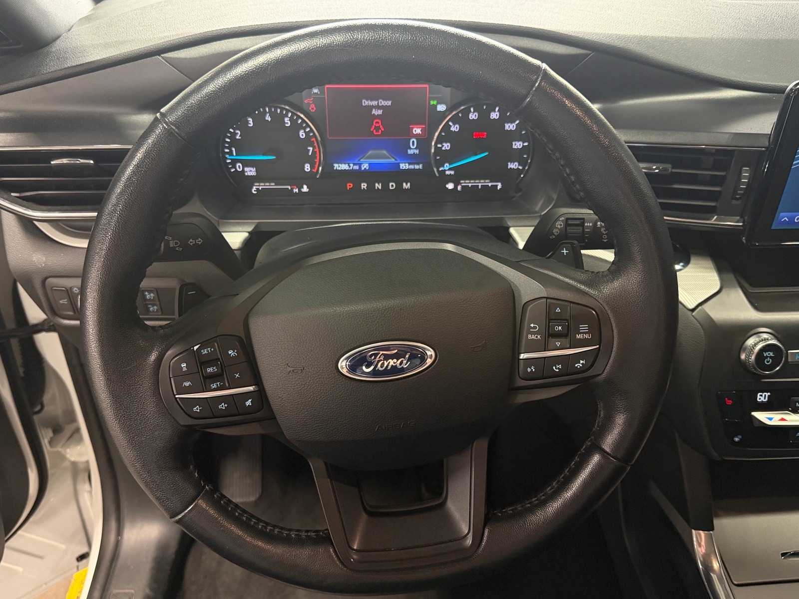 Thumbnail: 2020 Ford Explorer - 4