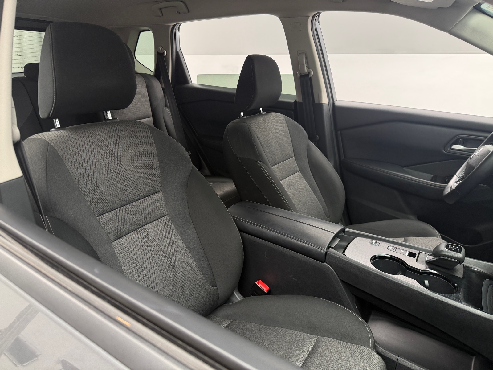 Thumbnail: 2025 Nissan Rogue - 2