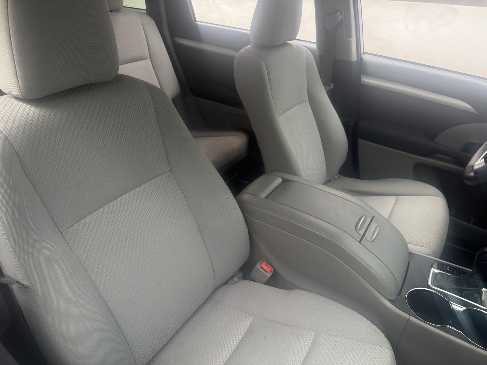 Thumbnail: 2018 Toyota Highlander - 2