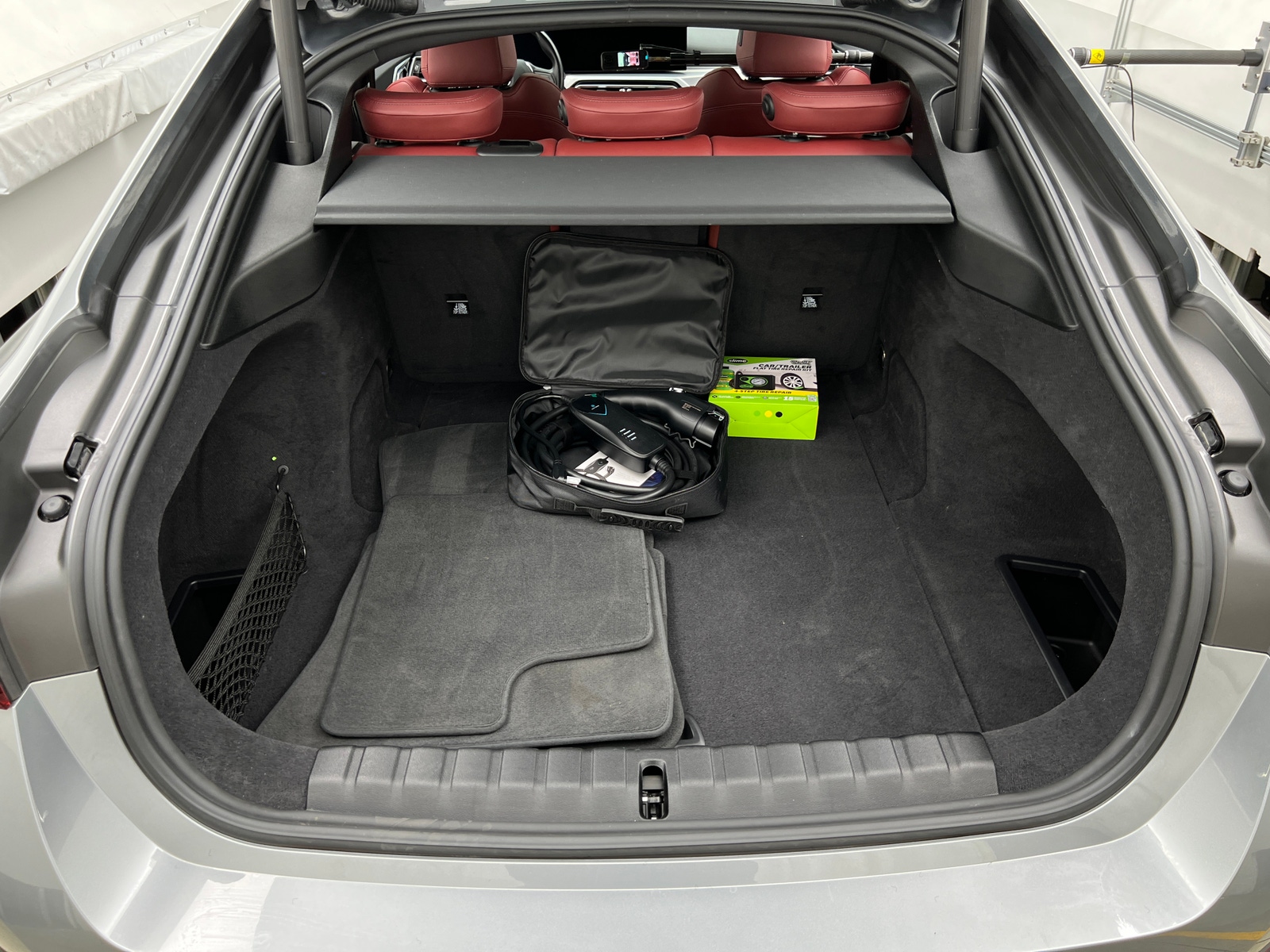 Thumbnail: 2023 BMW i4 - 6