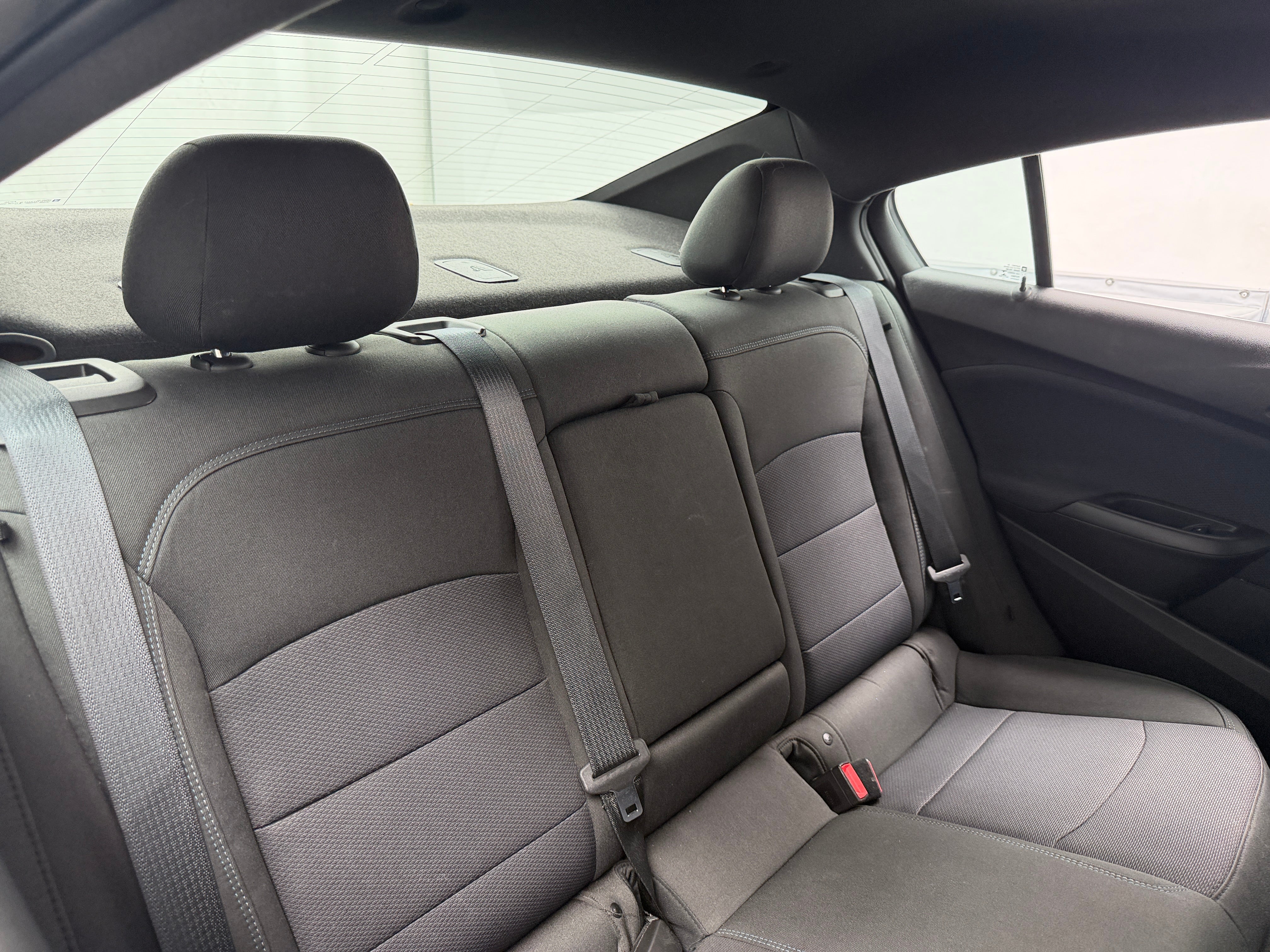 1G1BE5SMXJ7105024