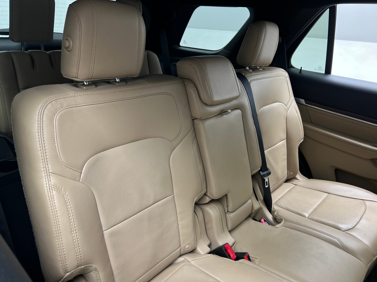 Thumbnail: 2017 Ford Explorer - 5