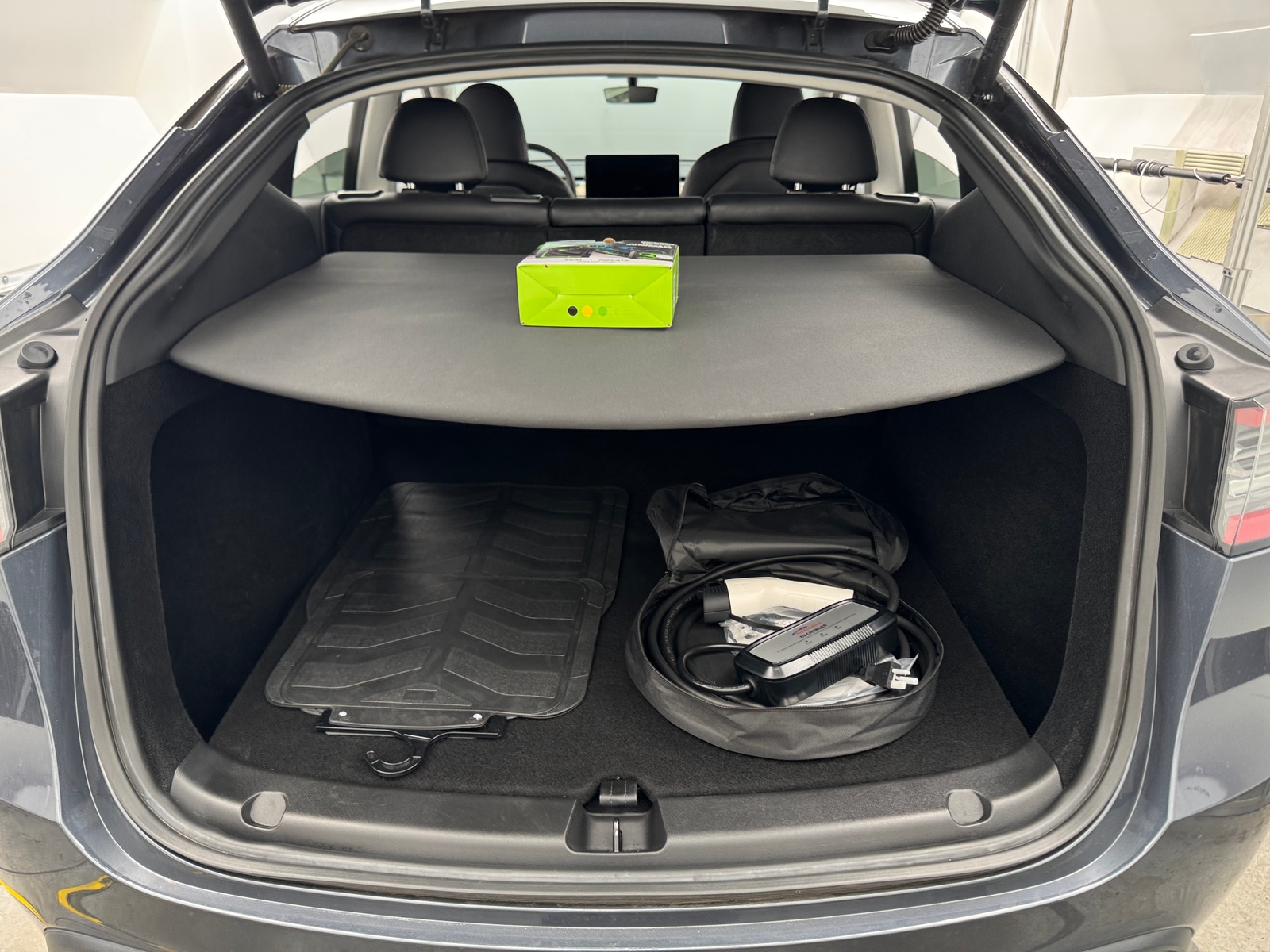 Thumbnail: 2023 Tesla Model Y - 6