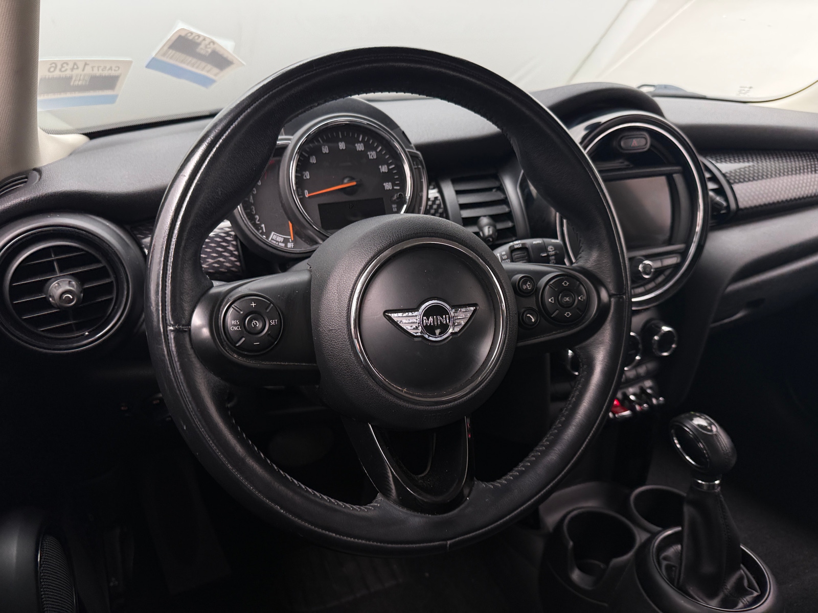 Thumbnail: 2018 MINI Cooper Hardtop - 4