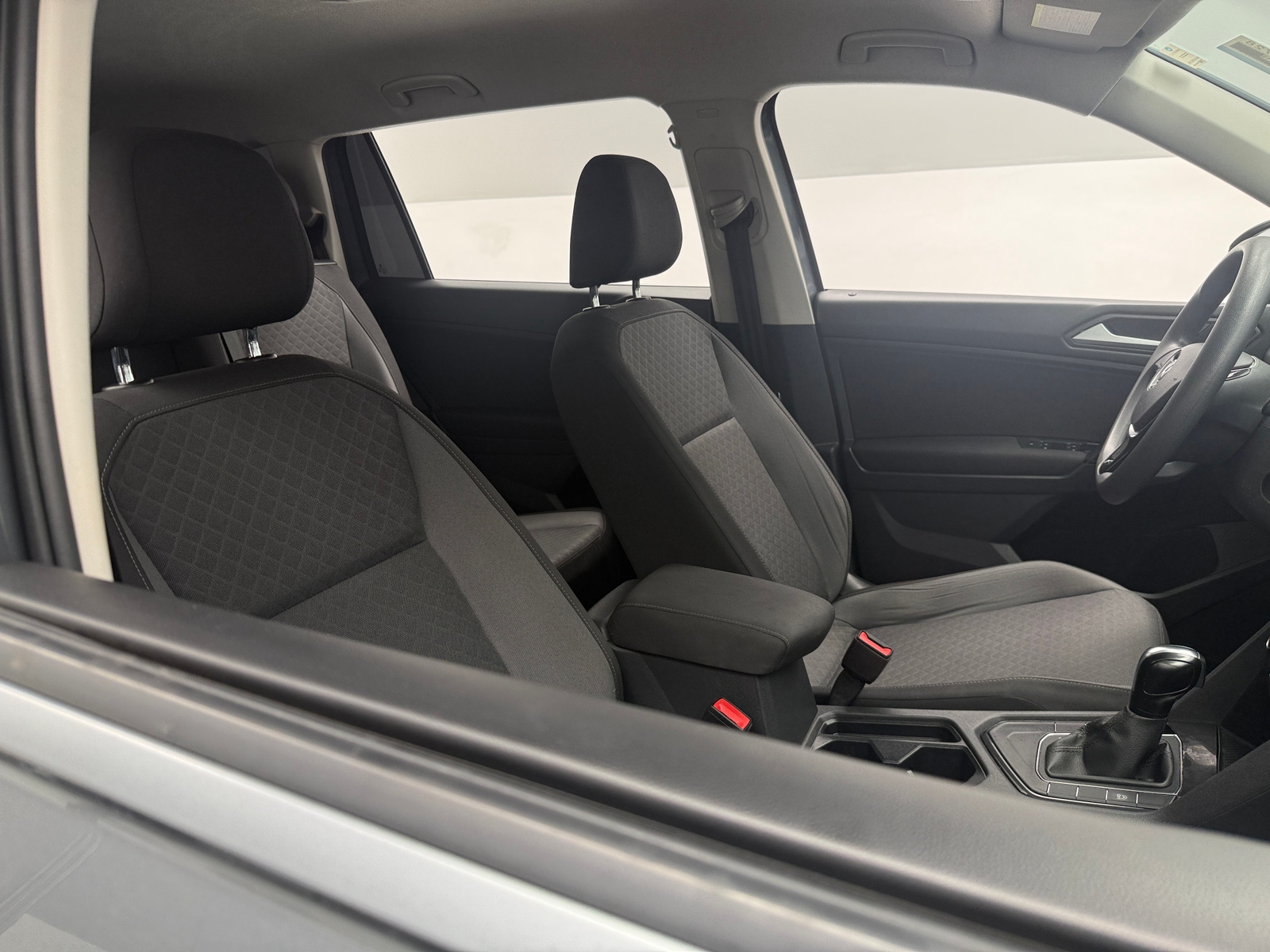Thumbnail: 2019 Volkswagen Tiguan - 2