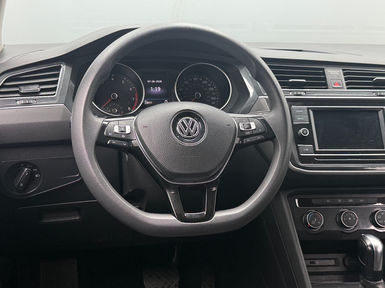 Thumbnail: 2019 Volkswagen Tiguan - 5