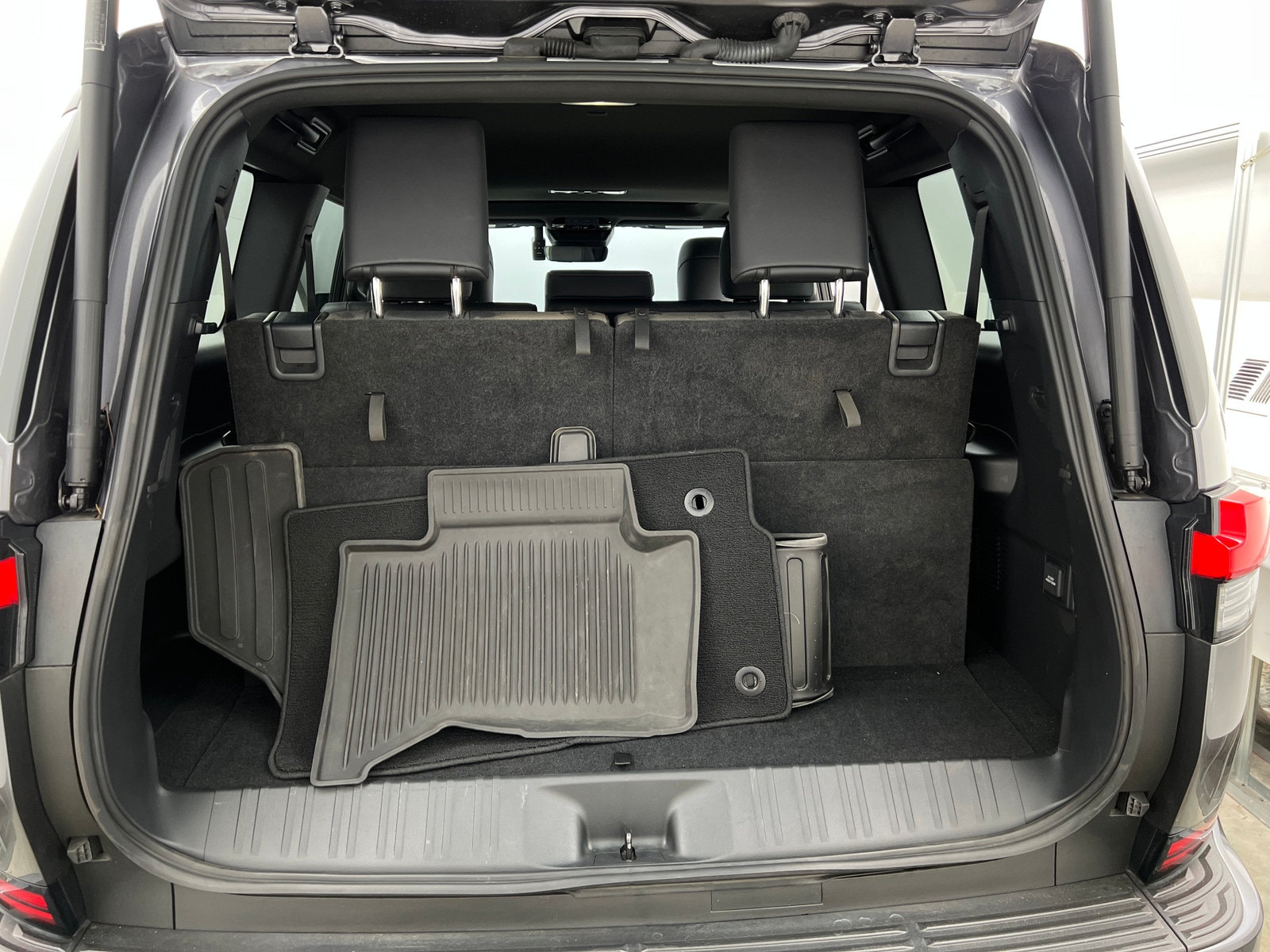 Thumbnail: 2024 Lexus GX - 6