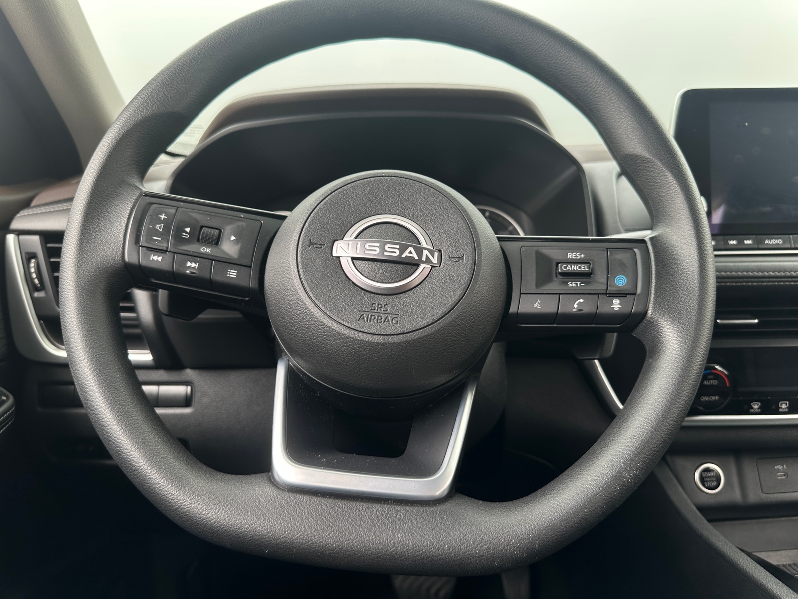 Thumbnail: 2023 Nissan Rogue - 5