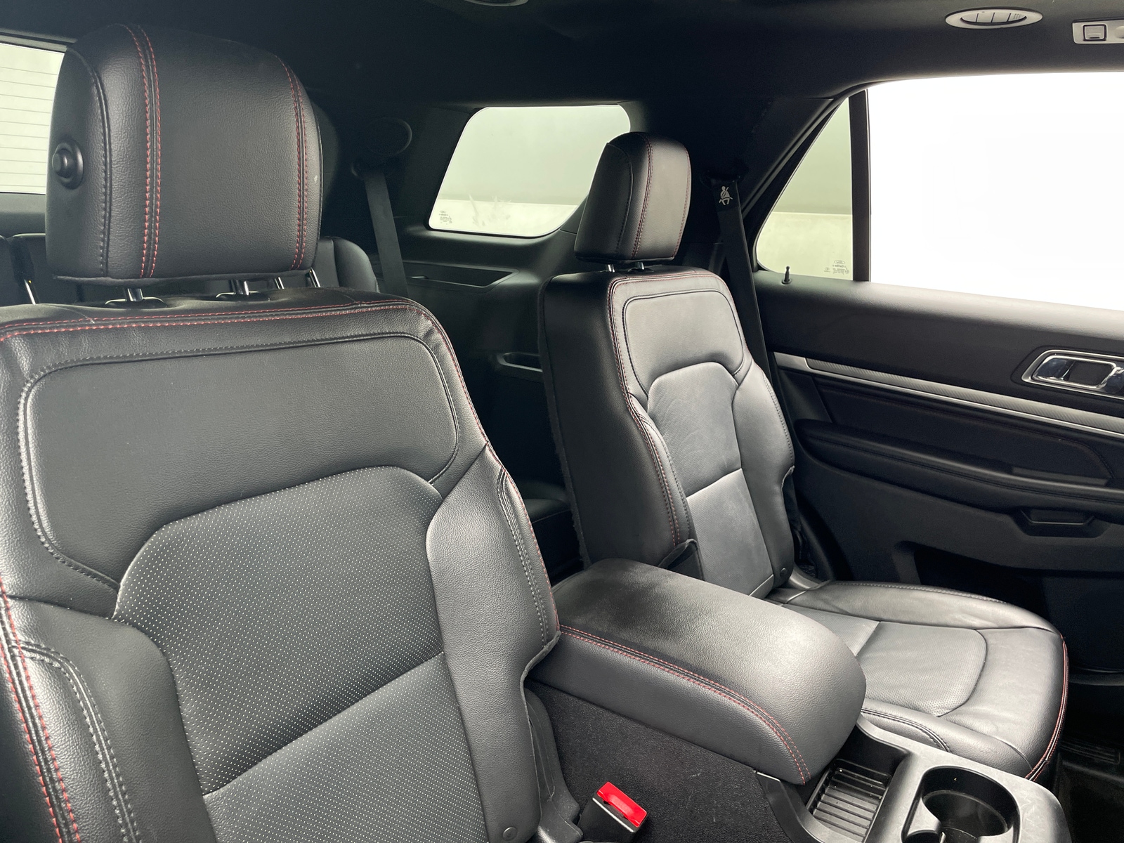 Thumbnail: 2018 Ford Explorer - 5