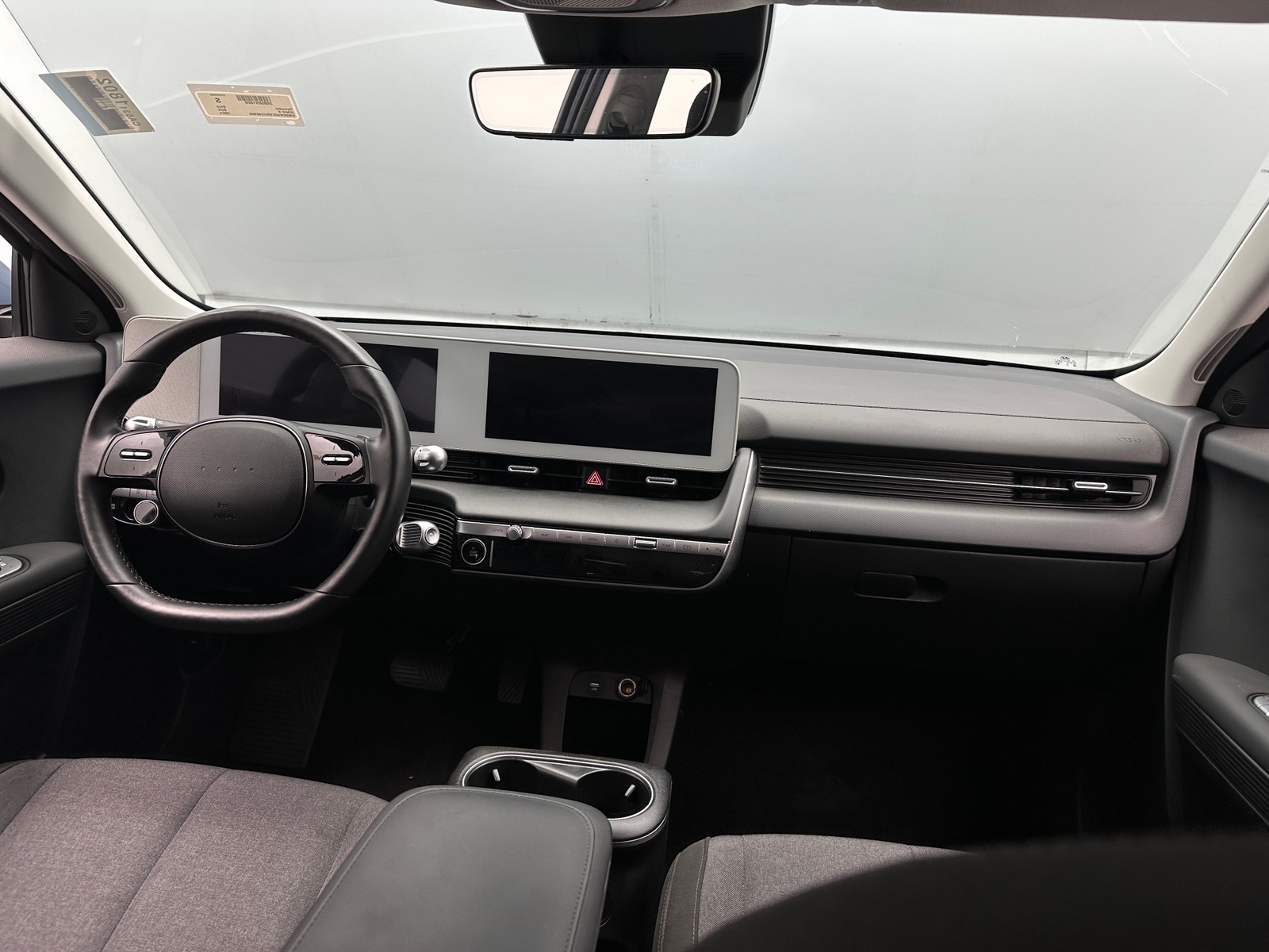 Thumbnail: 2024 Hyundai Ioniq 5 - 3