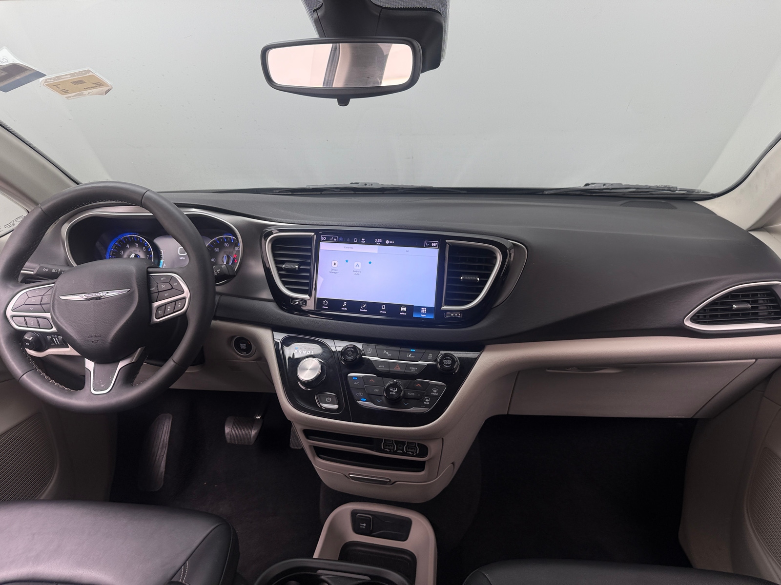 Thumbnail: 2024 Chrysler Pacifica - 2