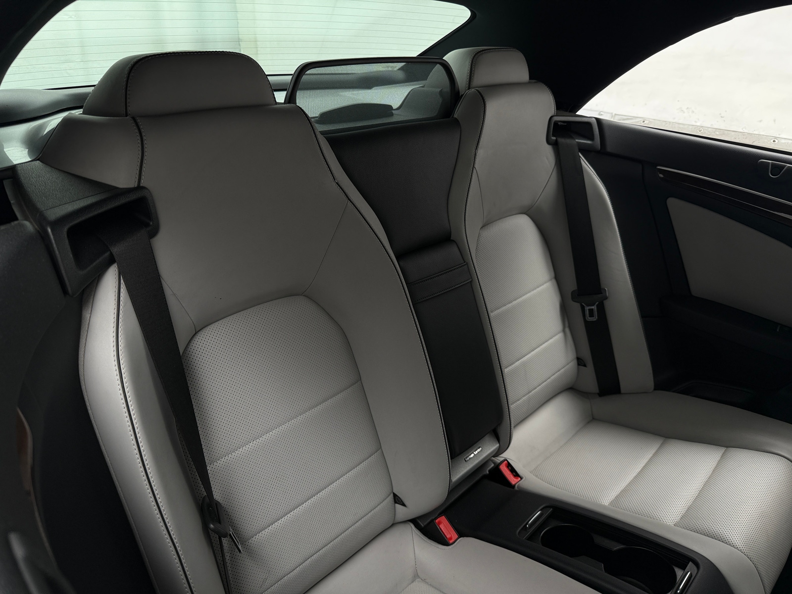 Thumbnail: 2016 Mercedes-Benz E-Class - 5