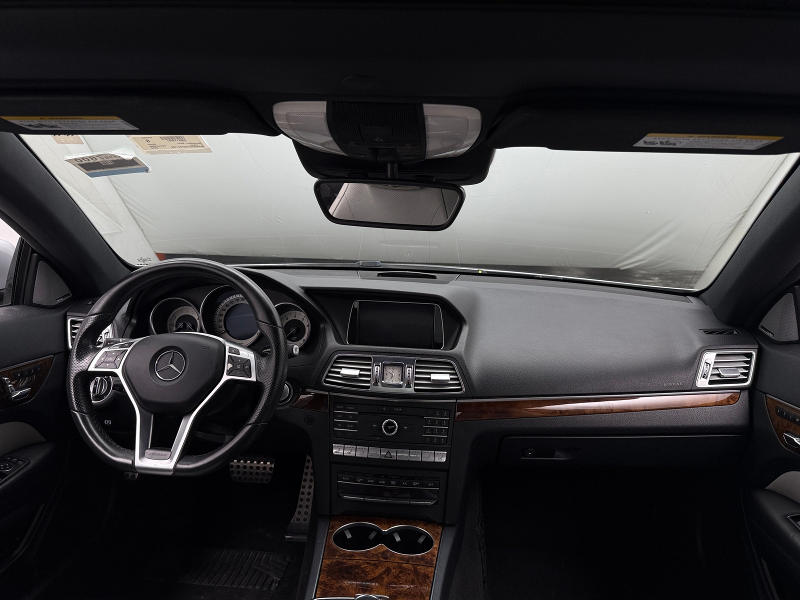 Thumbnail: 2016 Mercedes-Benz E-Class - 2
