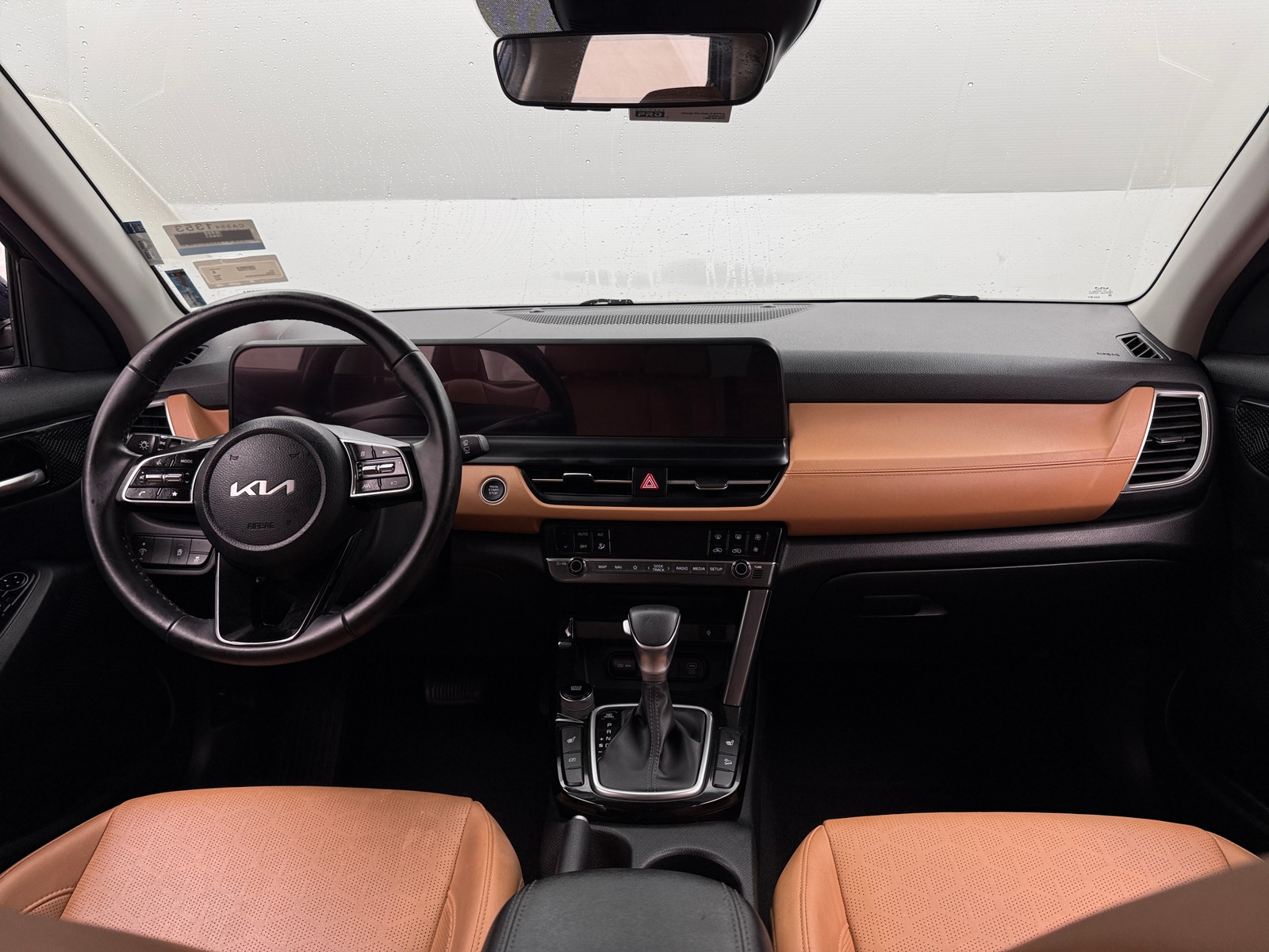 Thumbnail: 2024 Kia Seltos - 2