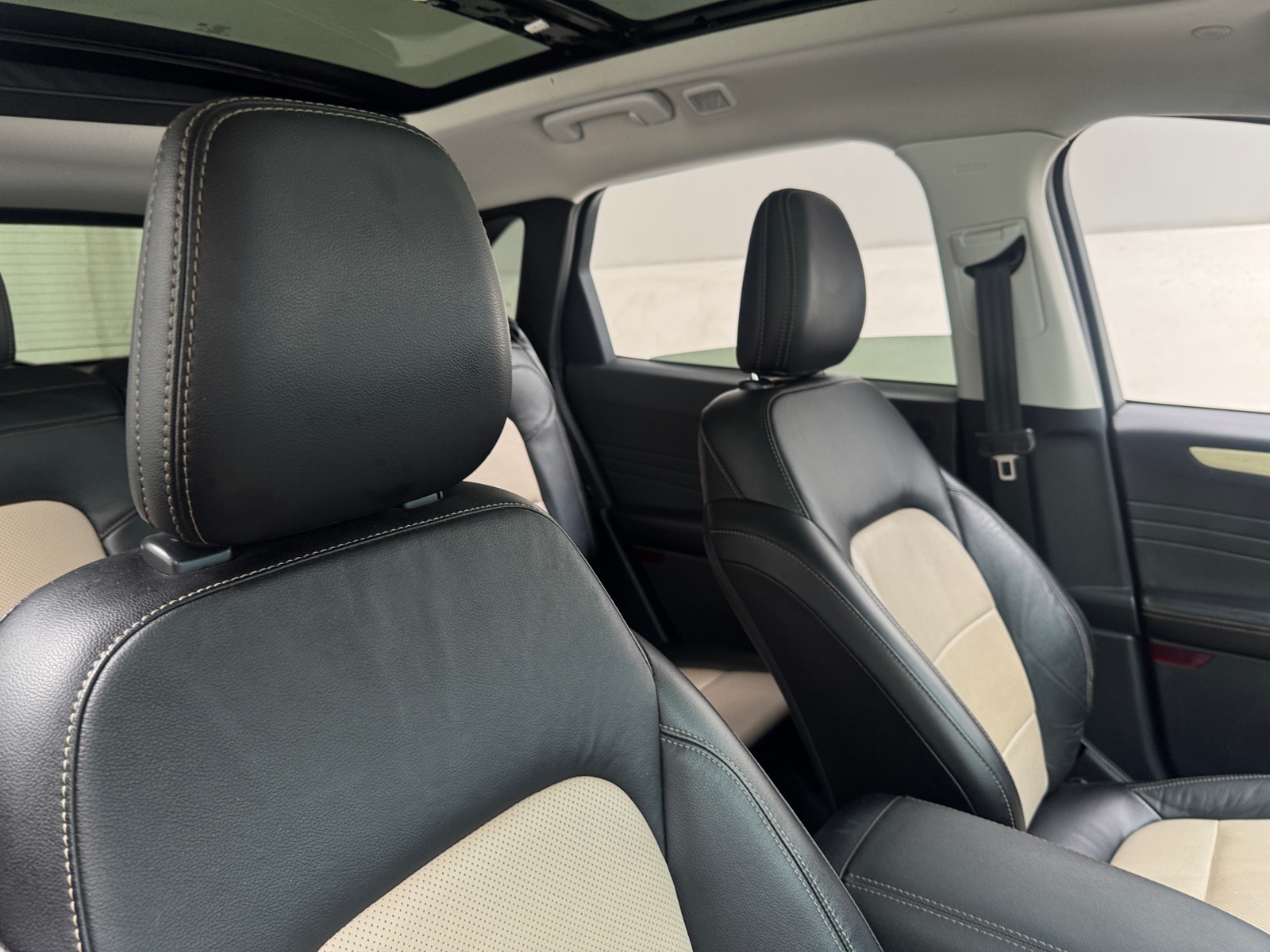 Thumbnail: 2021 Ford Escape - 2