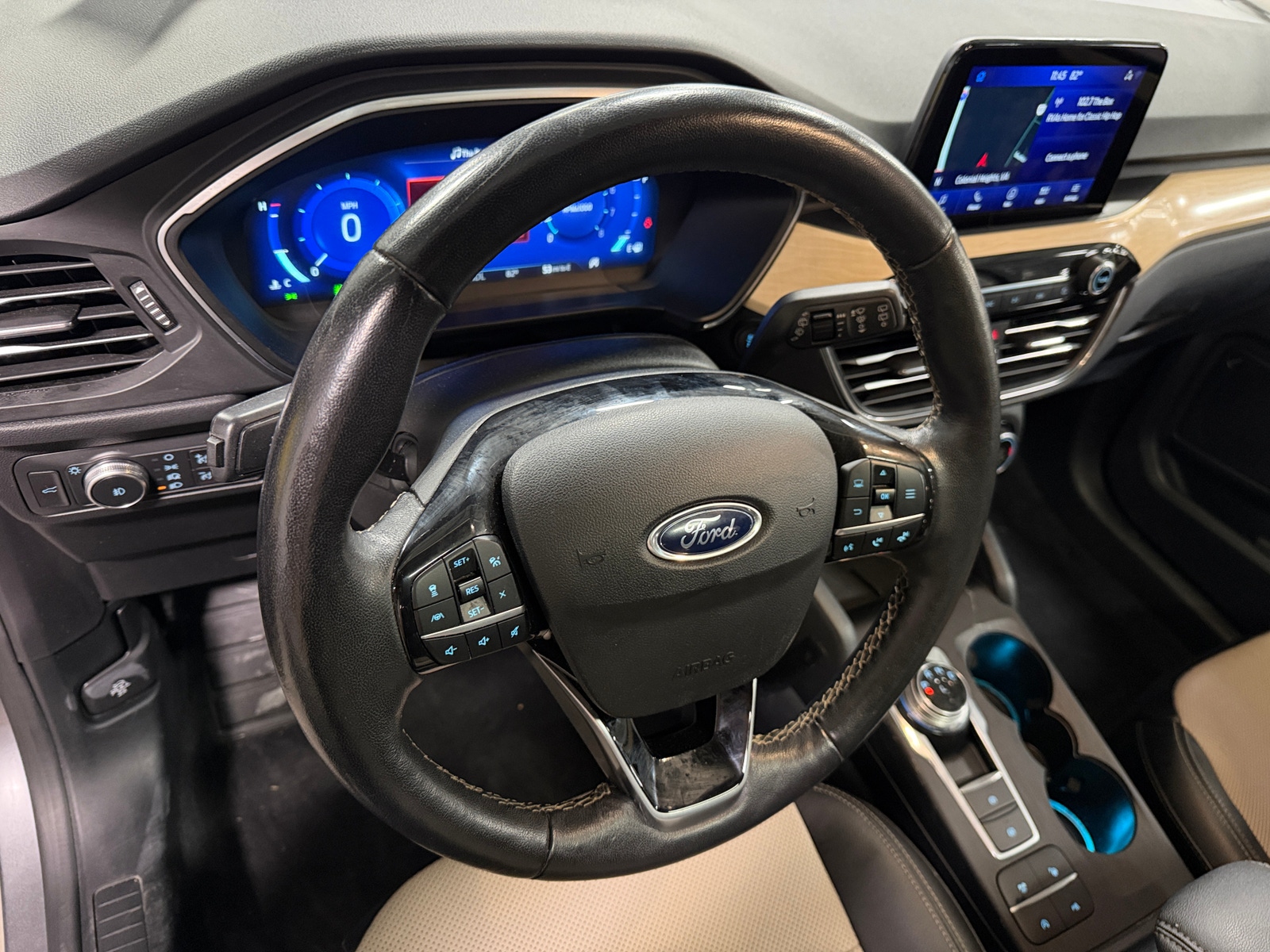 Thumbnail: 2021 Ford Escape - 5