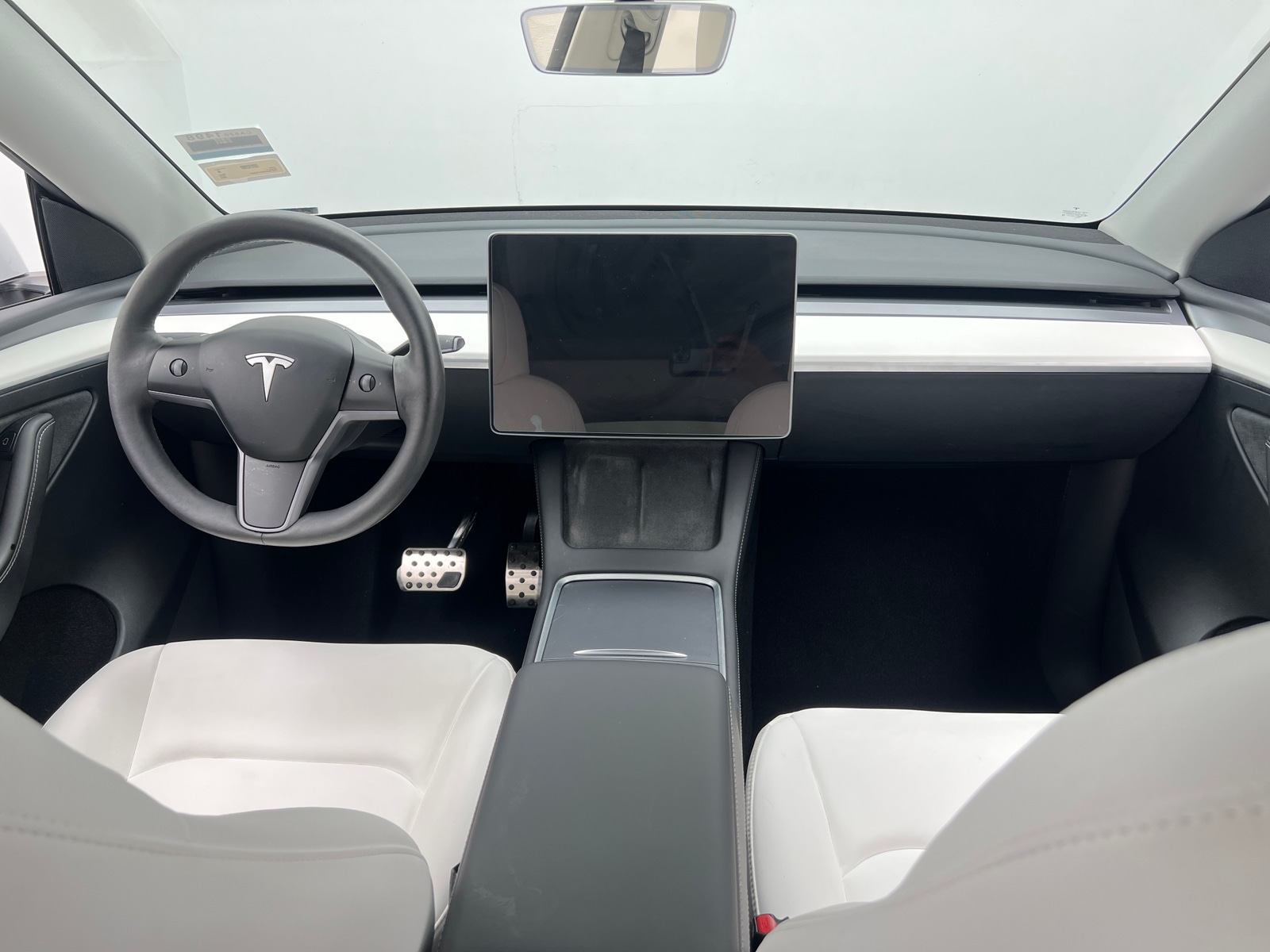 Thumbnail: 2023 Tesla Model Y - 3