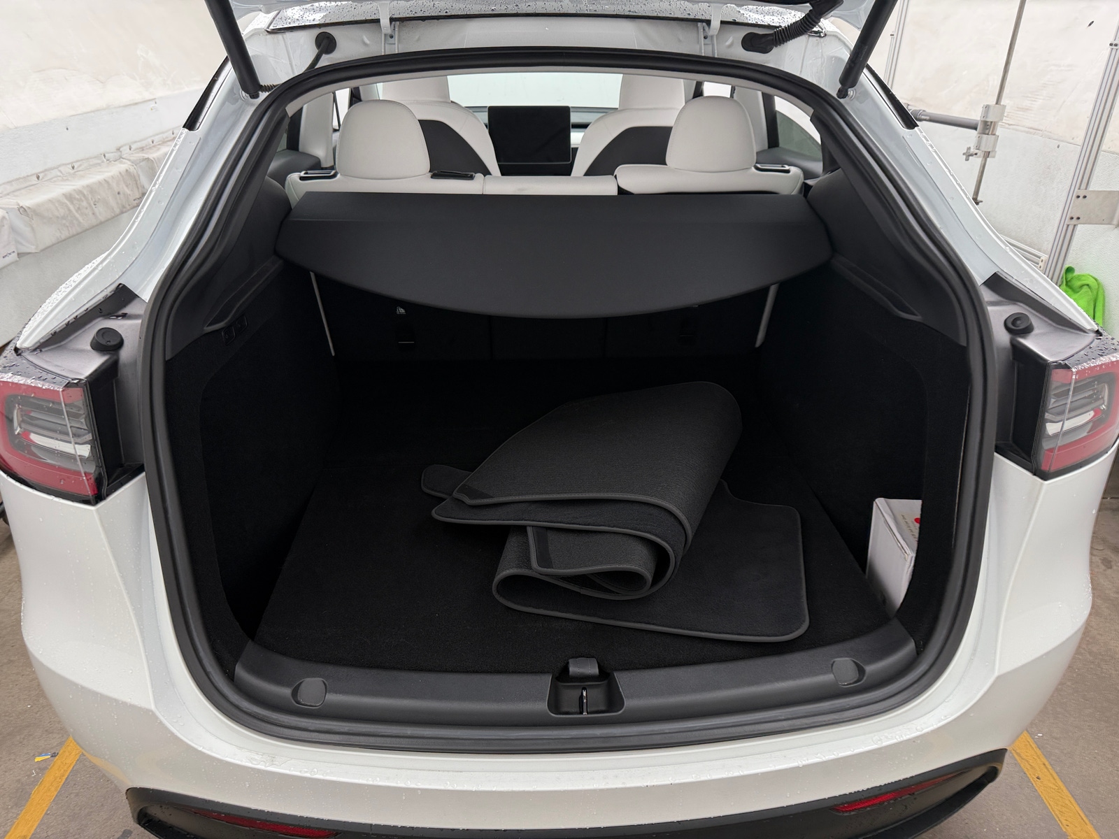 Thumbnail: 2023 Tesla Model Y - 7