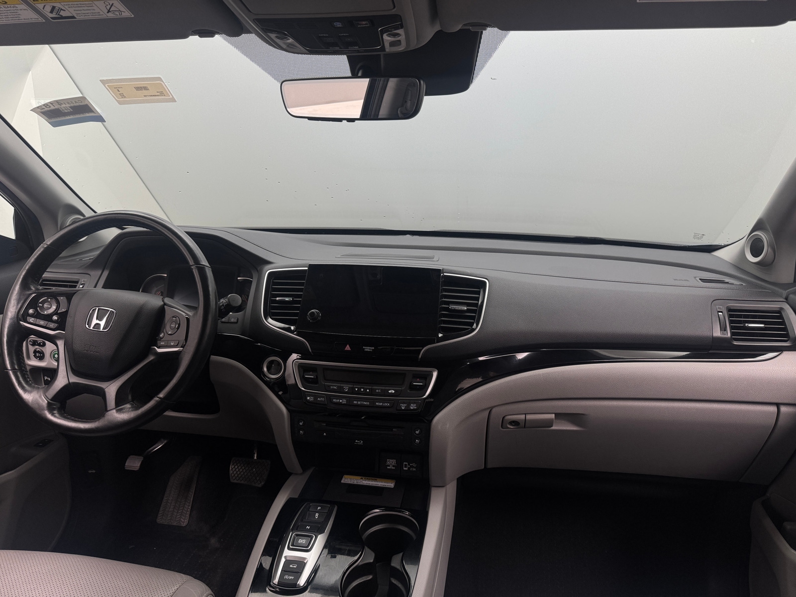 Thumbnail: 2019 Honda Pilot - 2