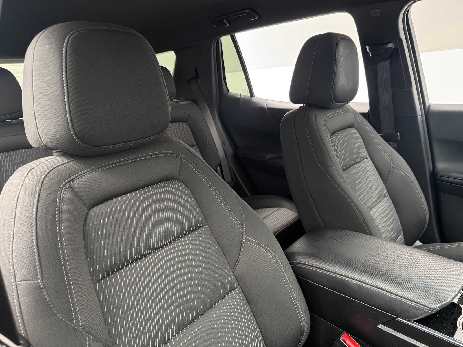 Thumbnail: 2025 Chevrolet Equinox - 2