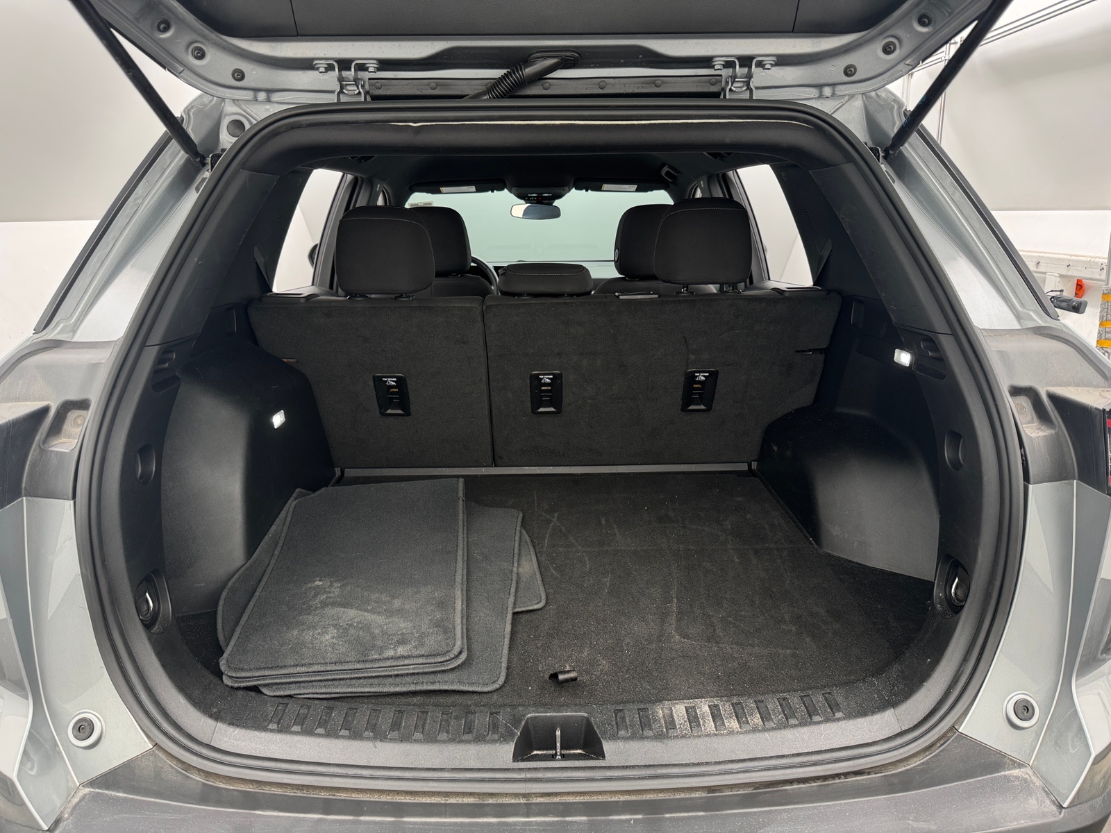 Thumbnail: 2025 Chevrolet Equinox - 7