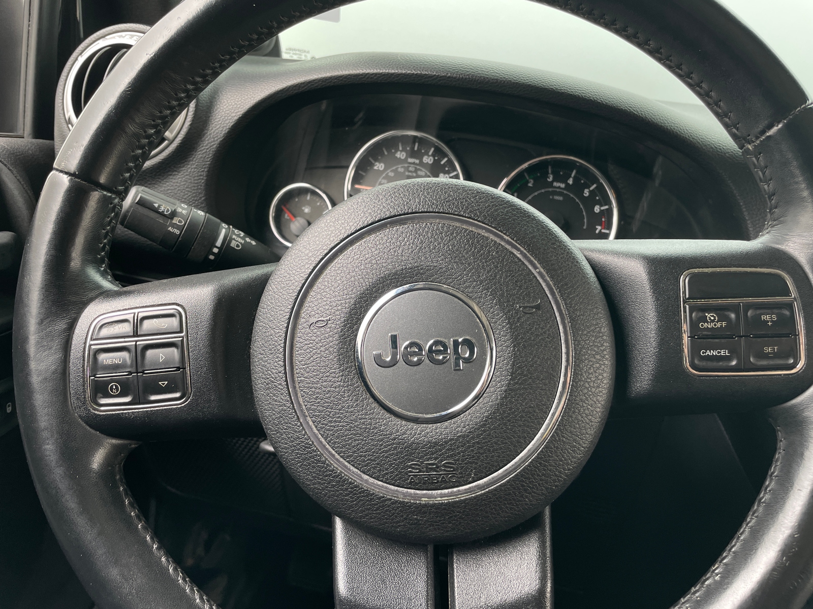Thumbnail: 2014 Jeep Wrangler - 5