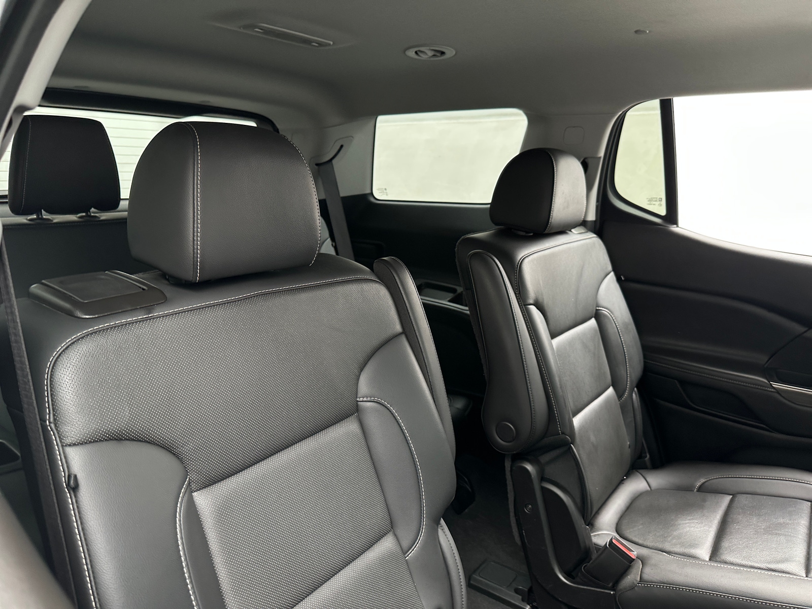 Thumbnail: 2023 GMC Acadia - 5