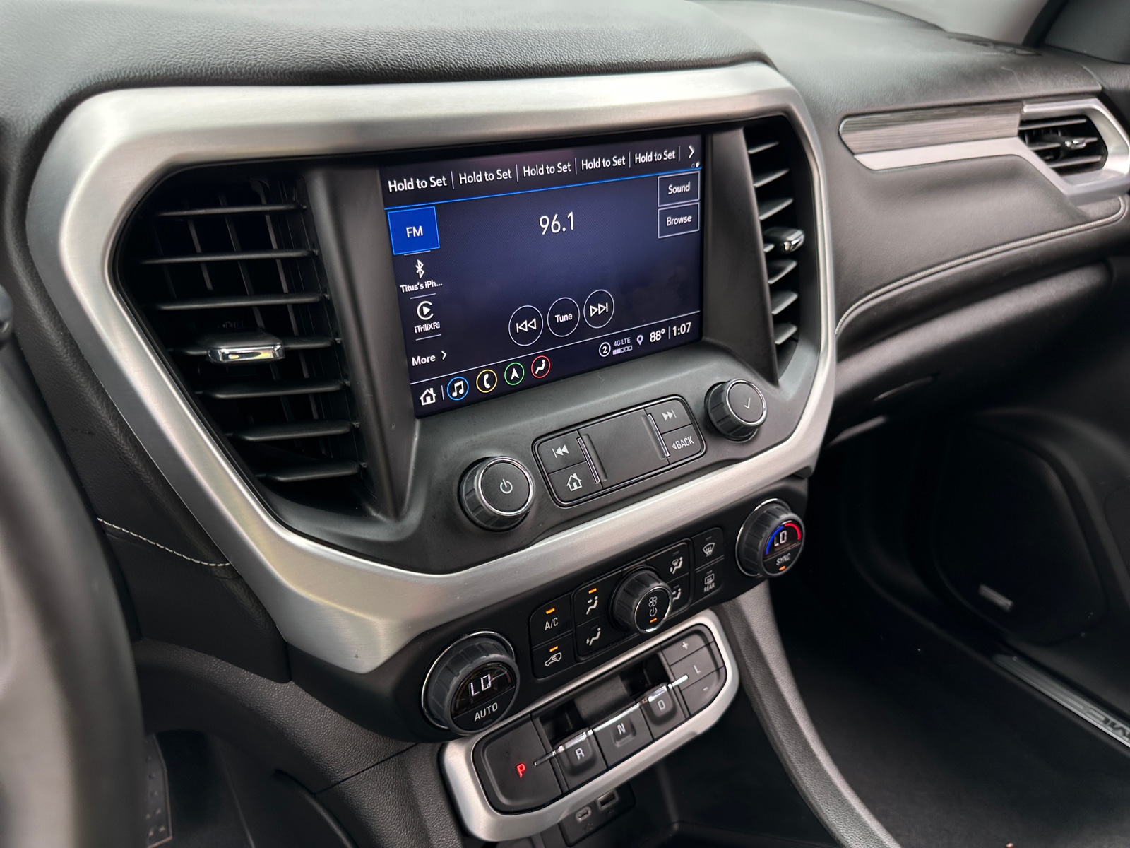Thumbnail: 2023 GMC Acadia - 3