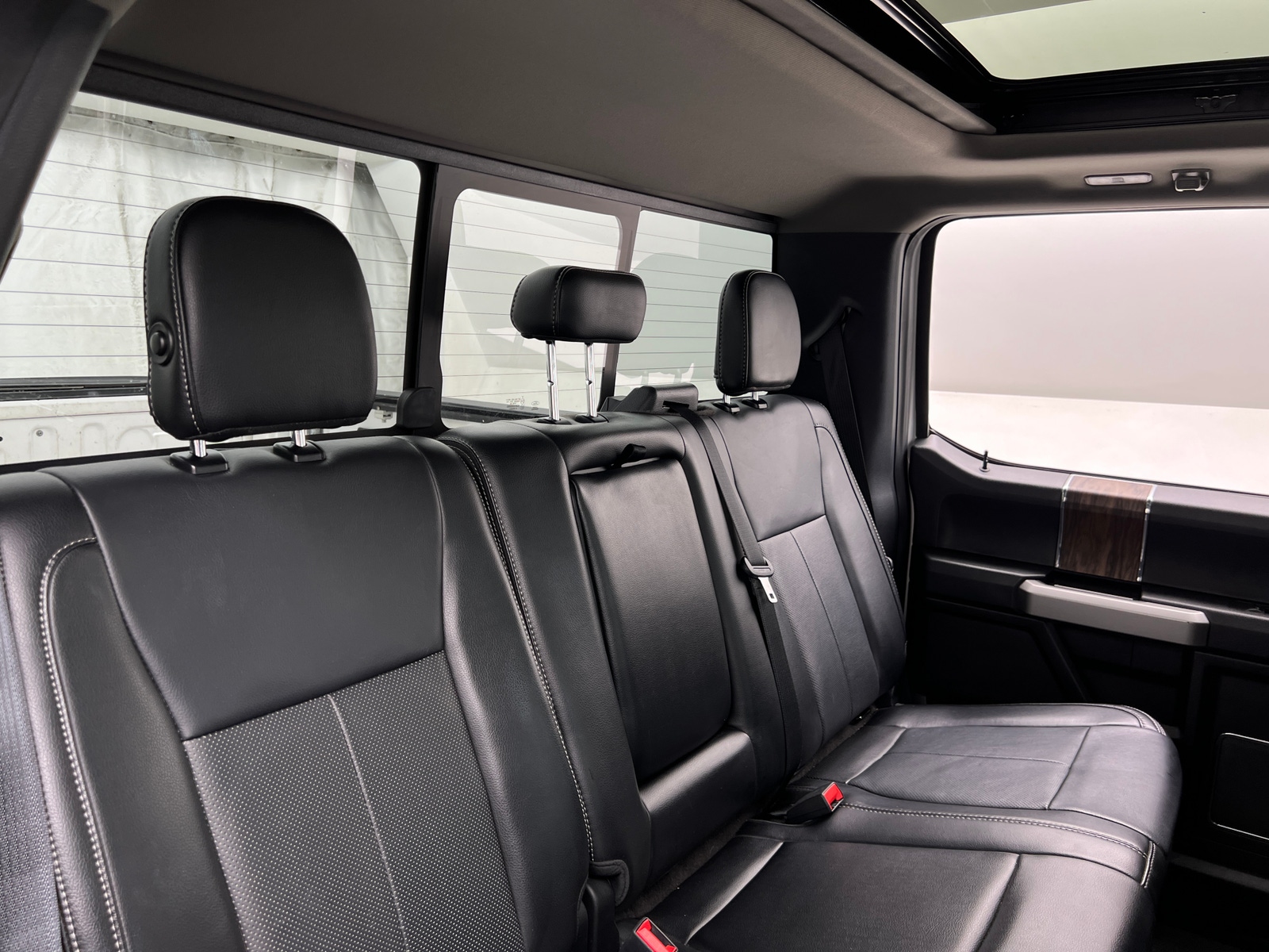 Thumbnail: 2019 Ford Econoline - 5