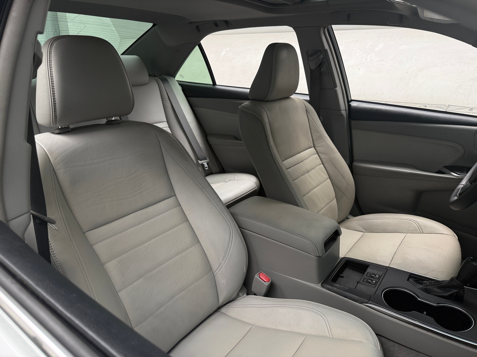 Thumbnail: 2017 Toyota Camry - 2
