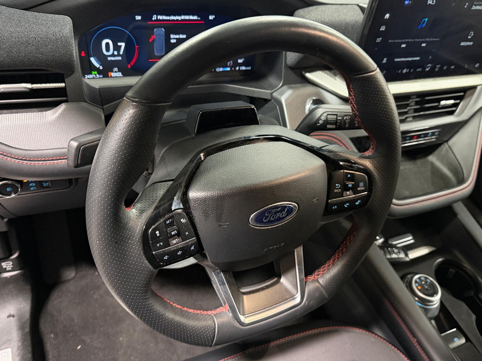 Thumbnail: 2025 Ford Explorer - 4