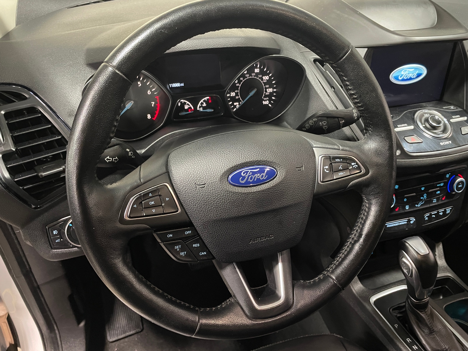 Thumbnail: 2019 Ford Escape - 4