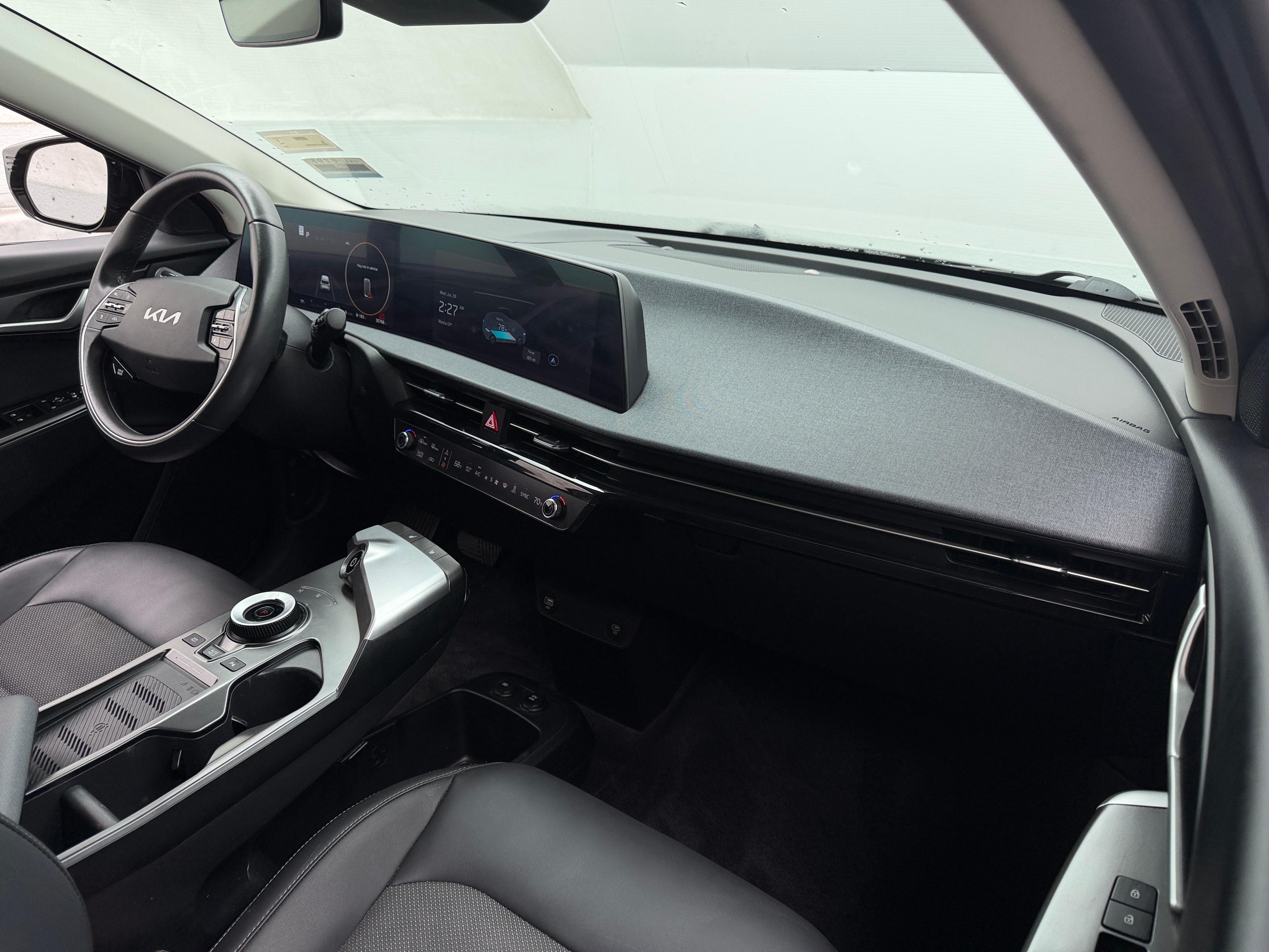 Used 2024 Kia EV6 Light L/R with VIN KNDC34LA3R5620986 for sale in Pewaukee, WI