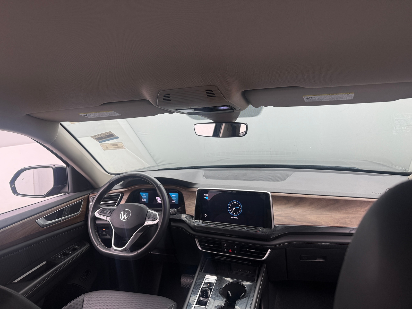 Thumbnail: 2025 Volkswagen Atlas - 2