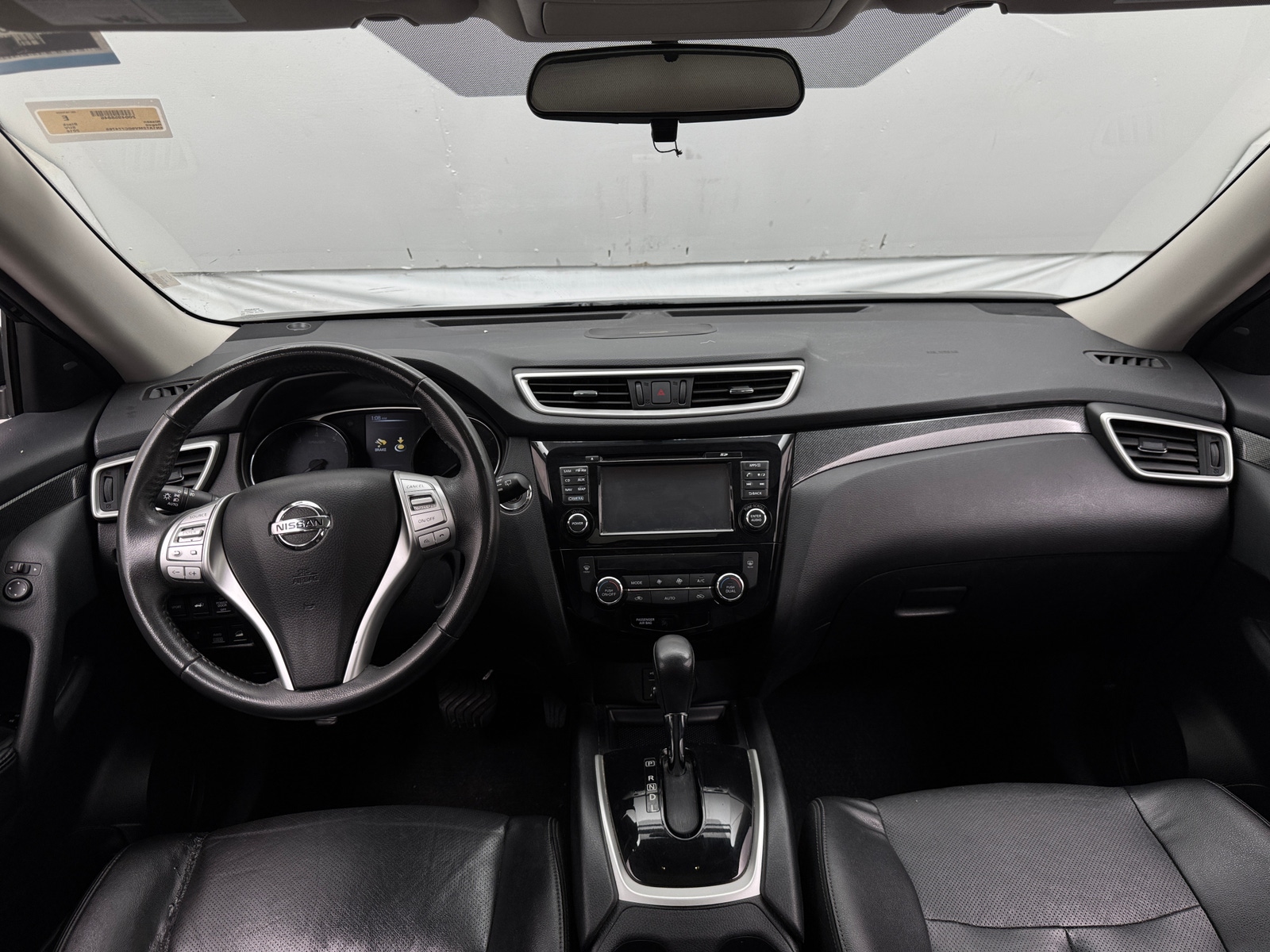 Thumbnail: 2016 Nissan Rogue - 2