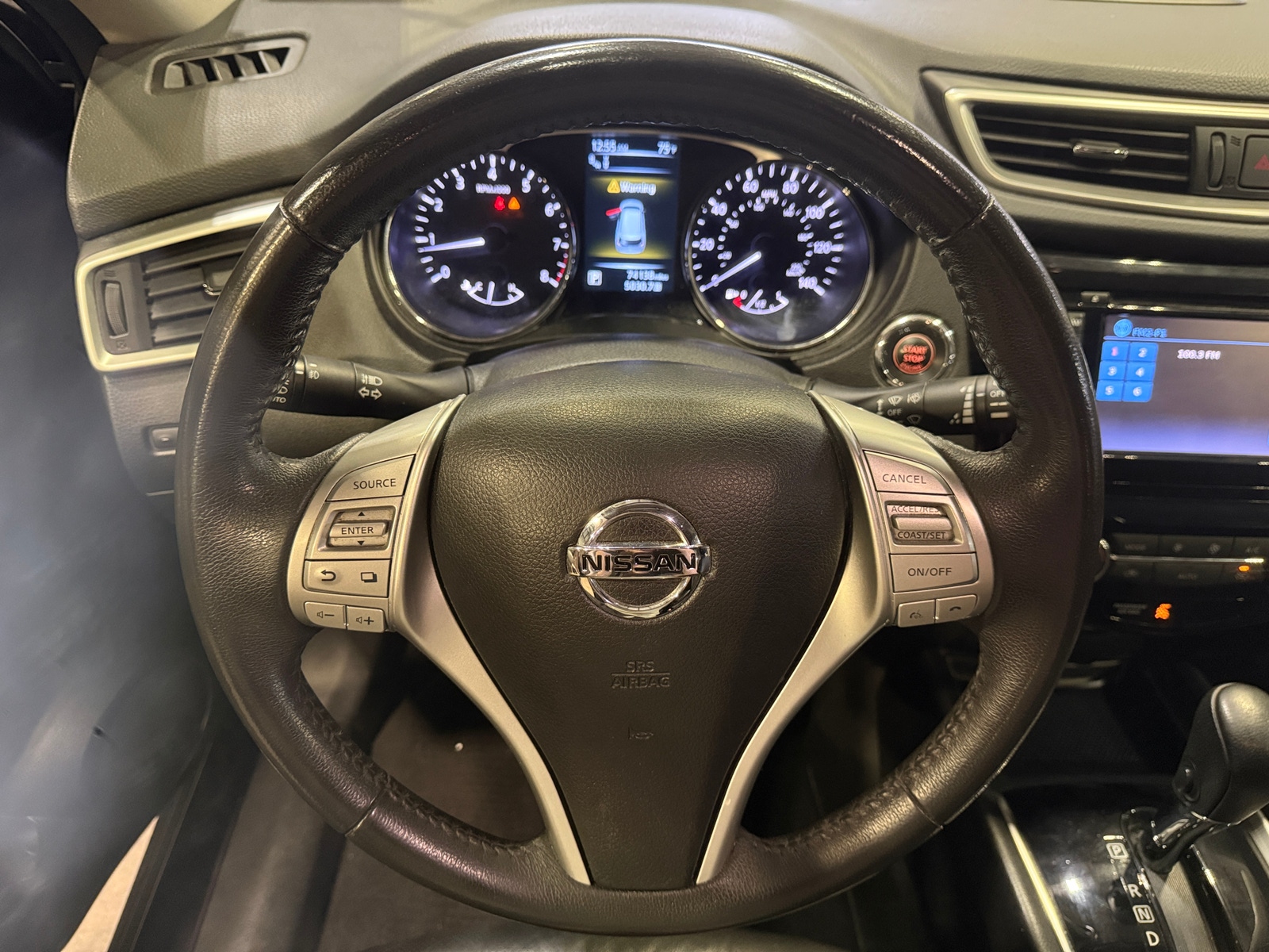 Thumbnail: 2016 Nissan Rogue - 4