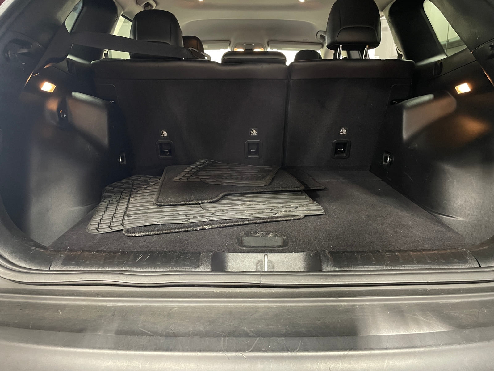 Thumbnail: 2021 Jeep Cherokee - 6