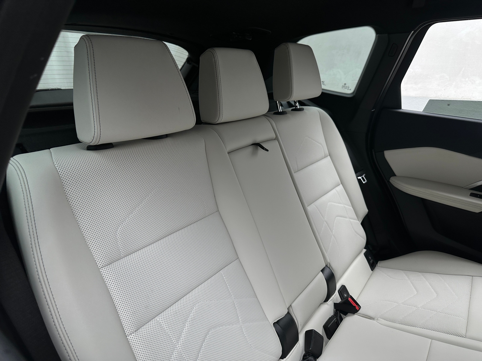 Thumbnail: 2026 BMW X1 - 5