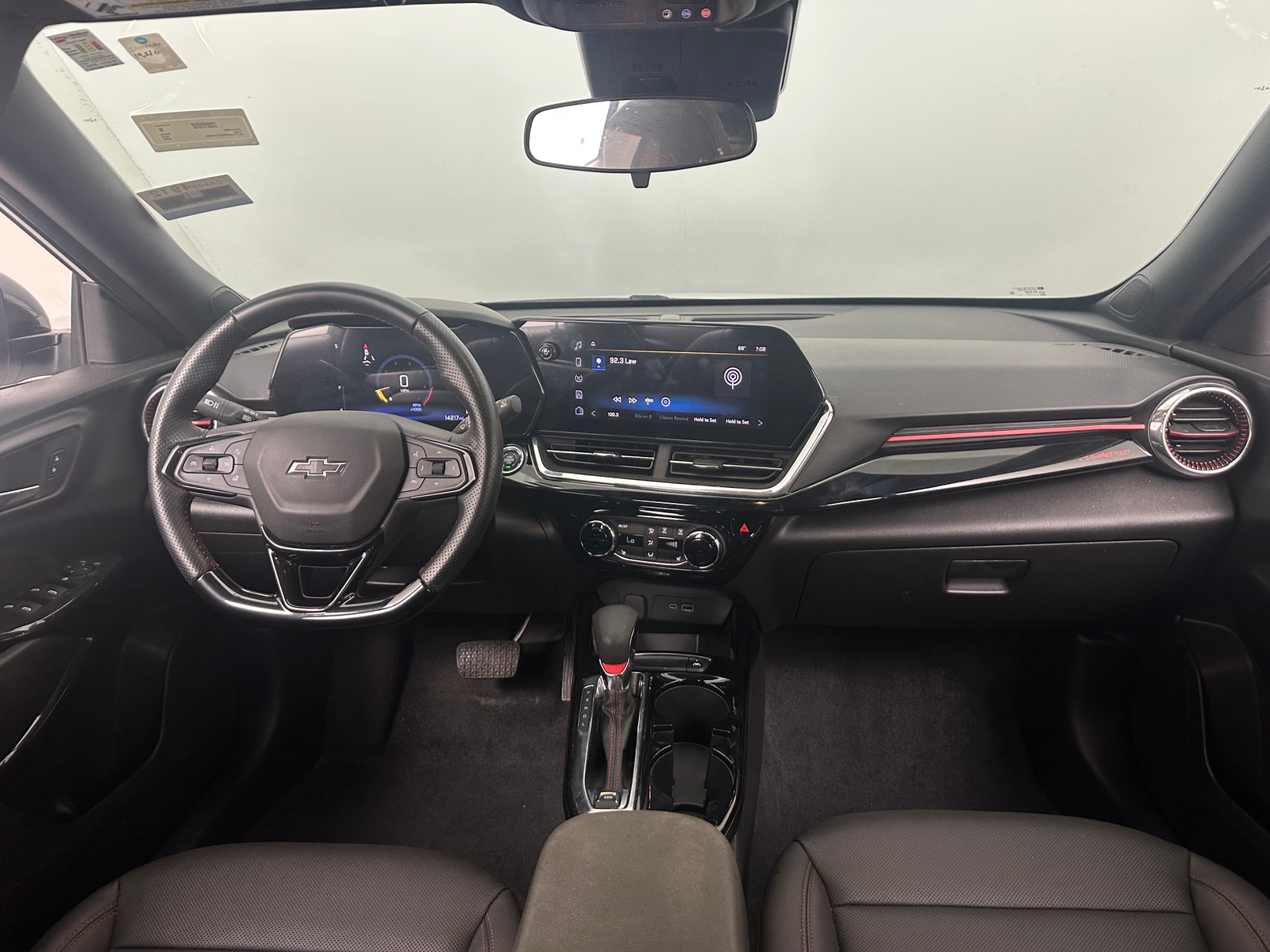 Thumbnail: 2025 Chevrolet Trax - 2